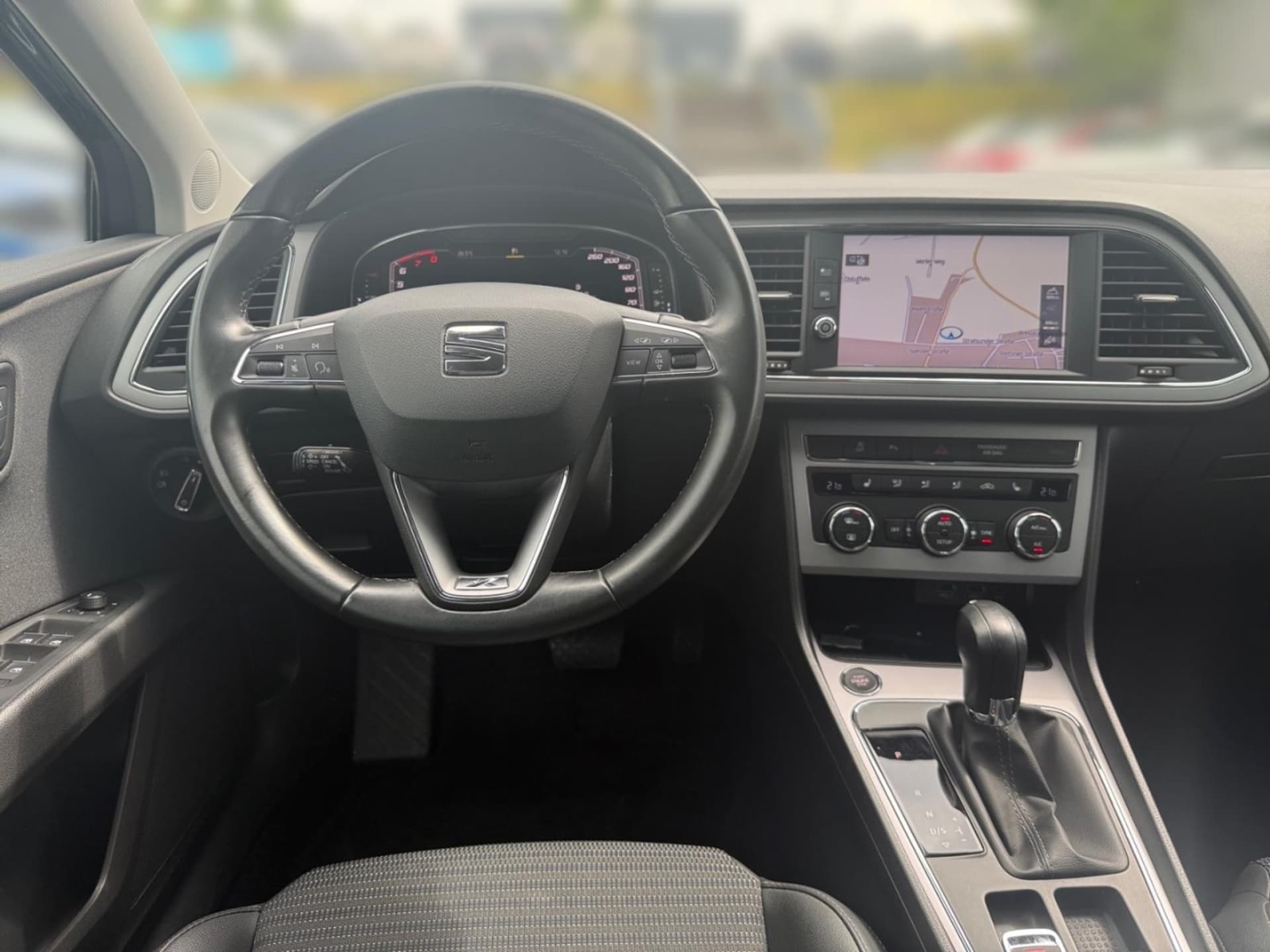SEAT Leon XCELLENCE