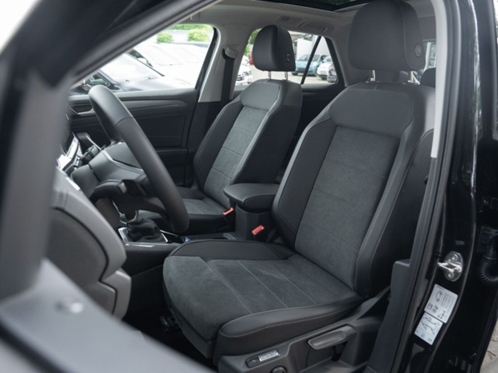 Volkswagen T-Roc – Bild 7