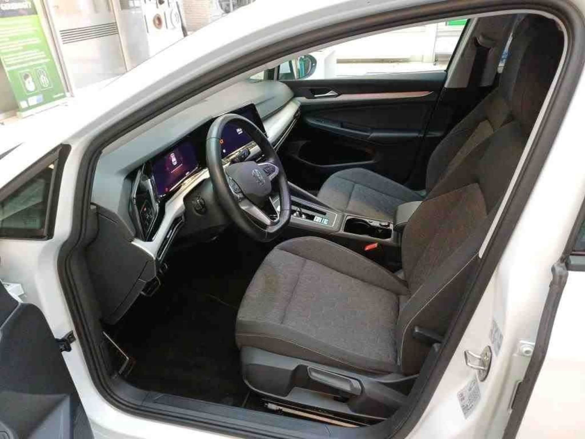 Volkswagen Golf MOVE