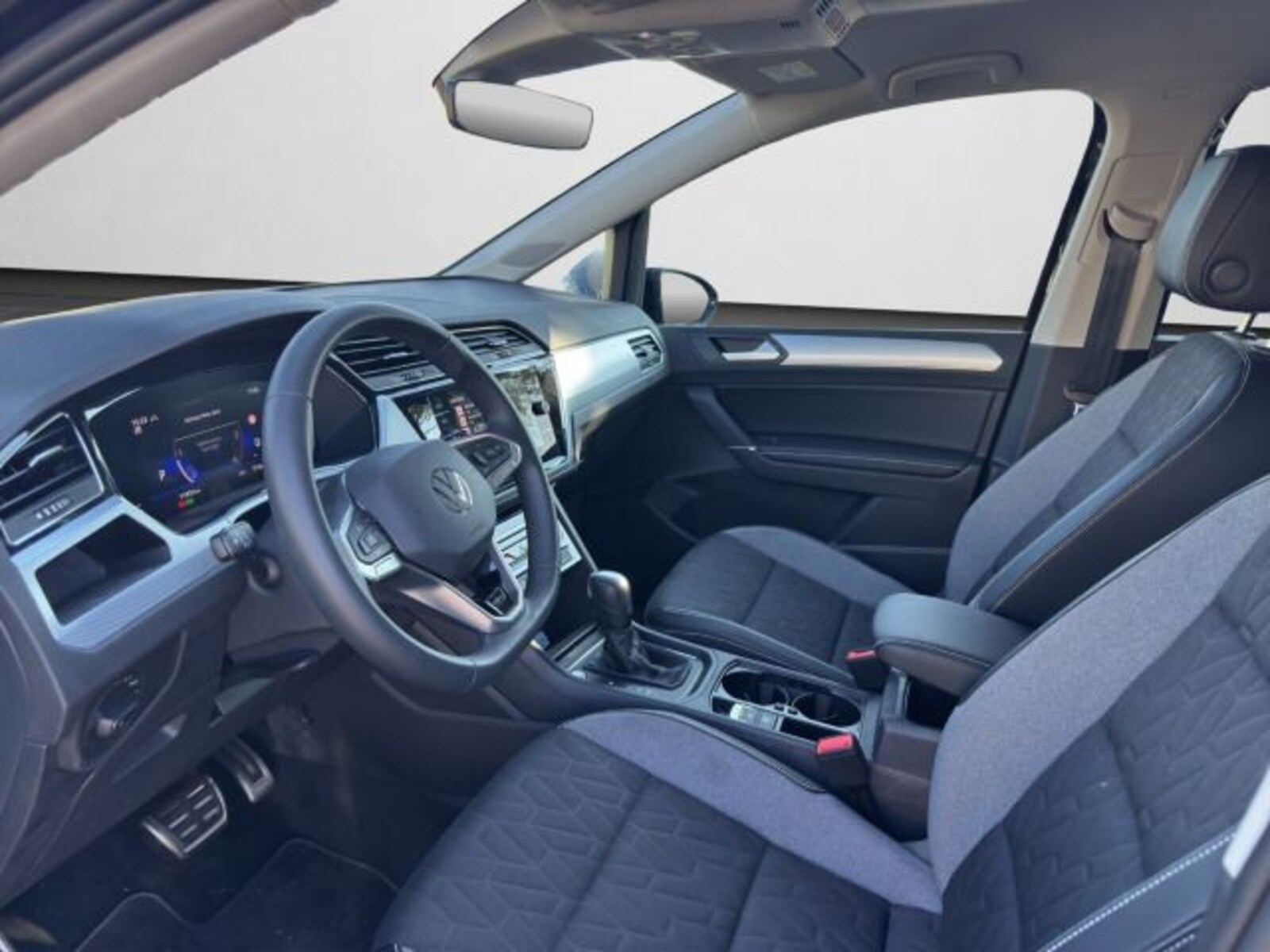 Volkswagen Touran – Bild 12