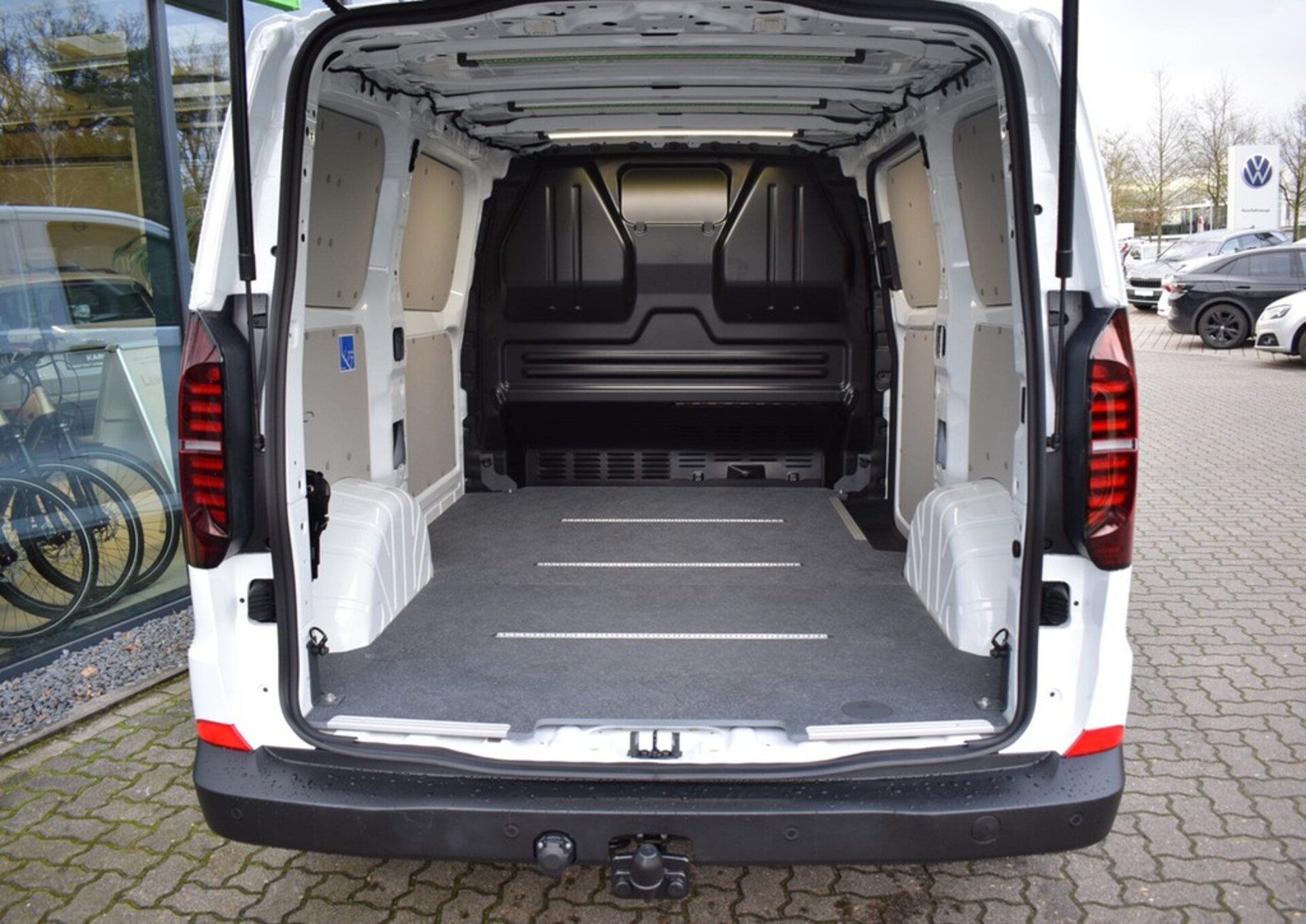 Volkswagen Transporter Kasten kurzer Radstand