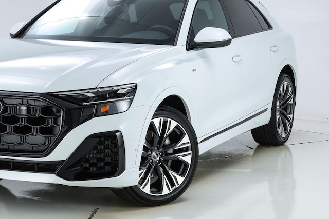 2026 Audi Q8