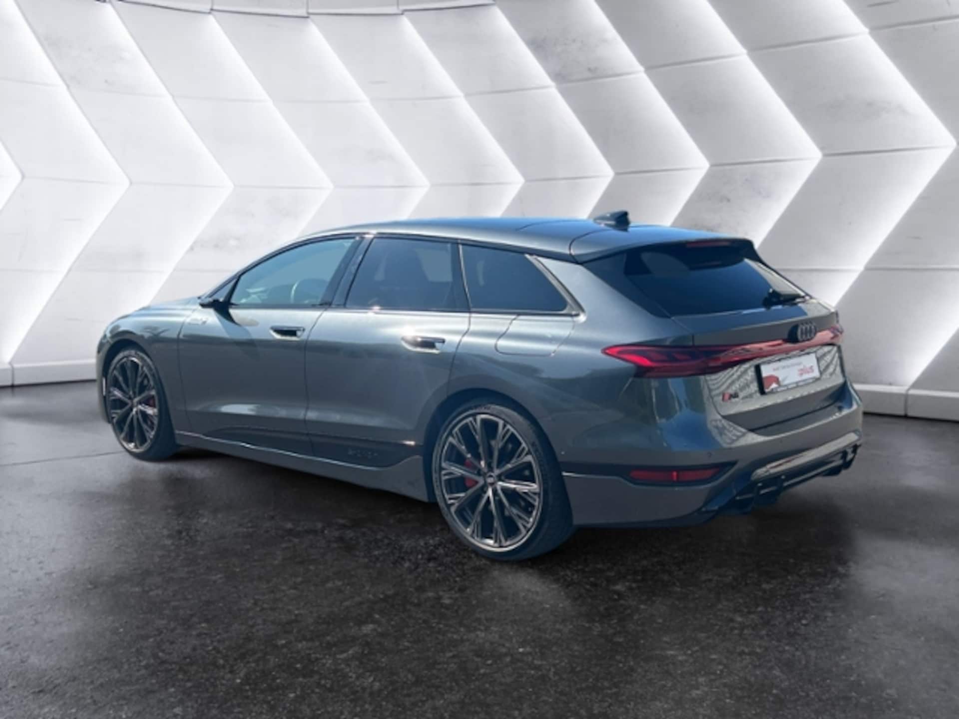 Audi A6 Avant e-tron edition one