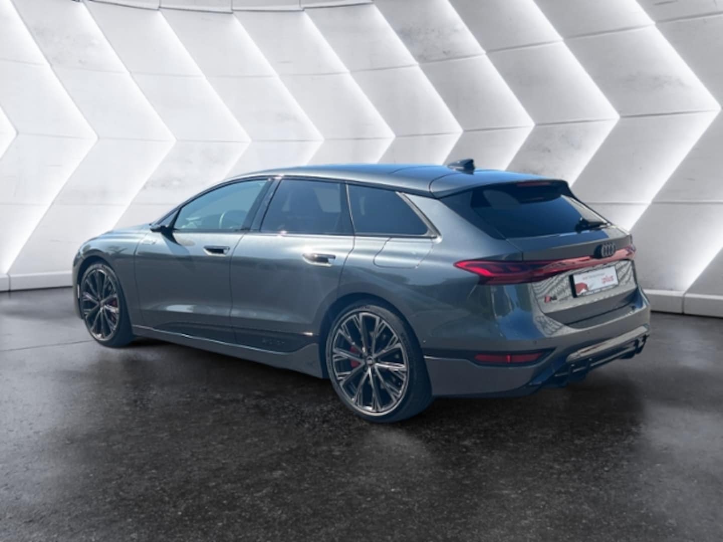 Bild über Audi A6 Avant e-tron e-tron performance - für weitere Informationen kontaktieren Sie den Audi Partner