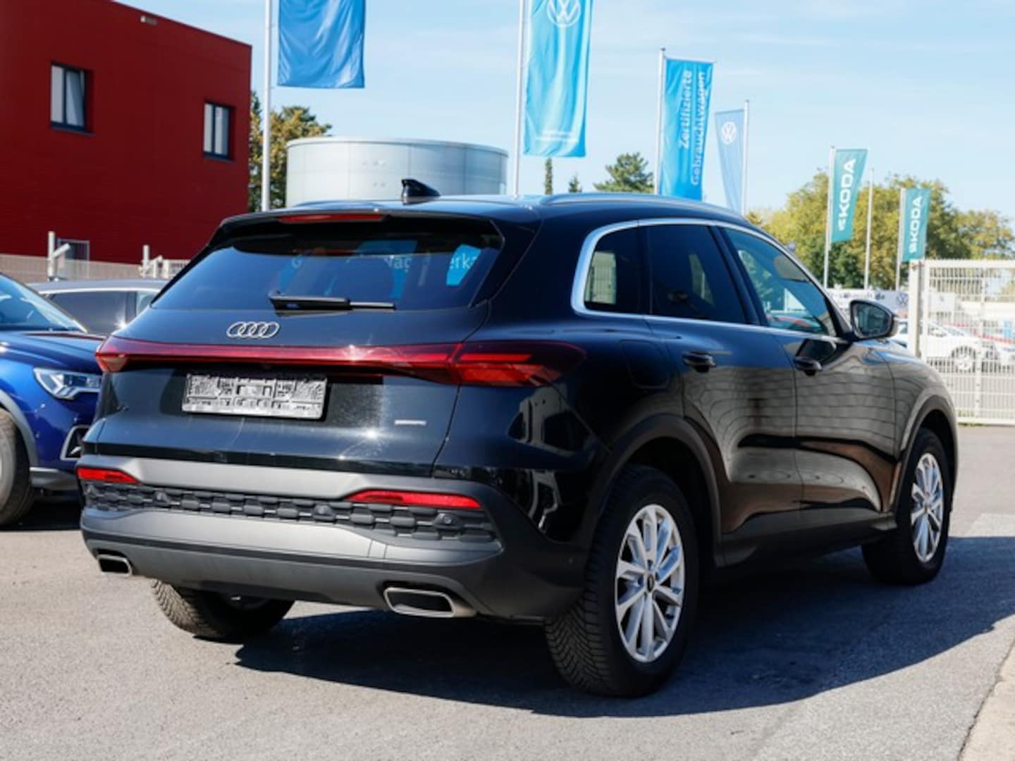 Bild über Audi Q5 SUV TFSI quattro 150 kW S tronic - für weitere Informationen kontaktieren Sie den Audi Partner