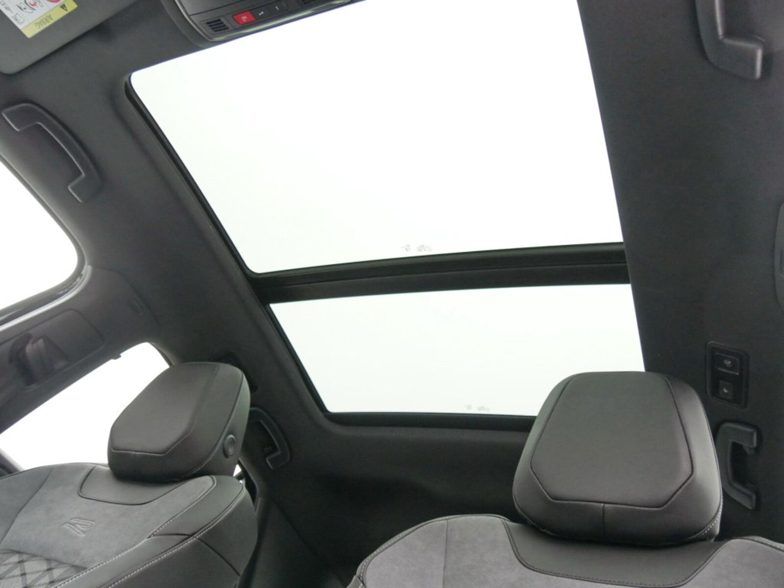 Volkswagen T-Roc – Bild 14
