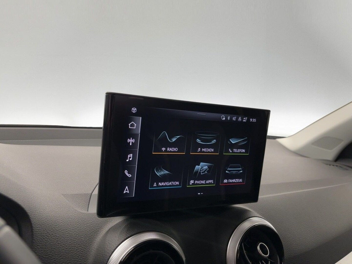 Bild über Audi Q2 advanced 35 TFSI 110(150) kW(PS) S tronic - für weitere Informationen kontaktieren Sie den Audi Partner