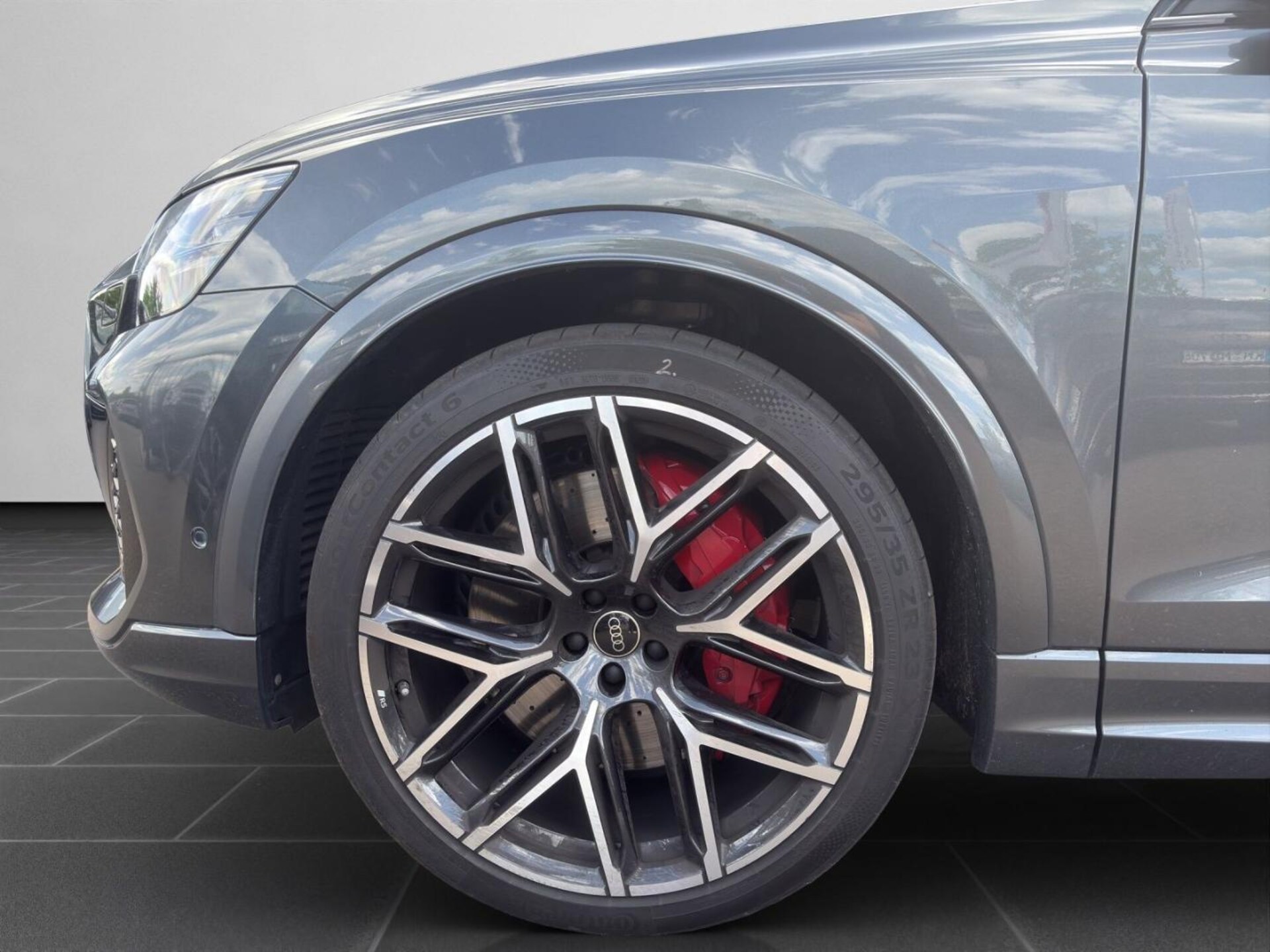 Audi RS Q8 SUV