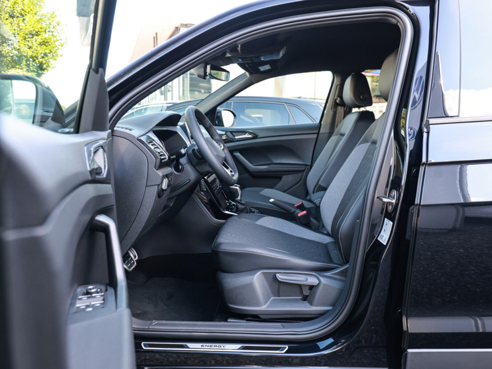 Volkswagen T-Cross – Bild 10