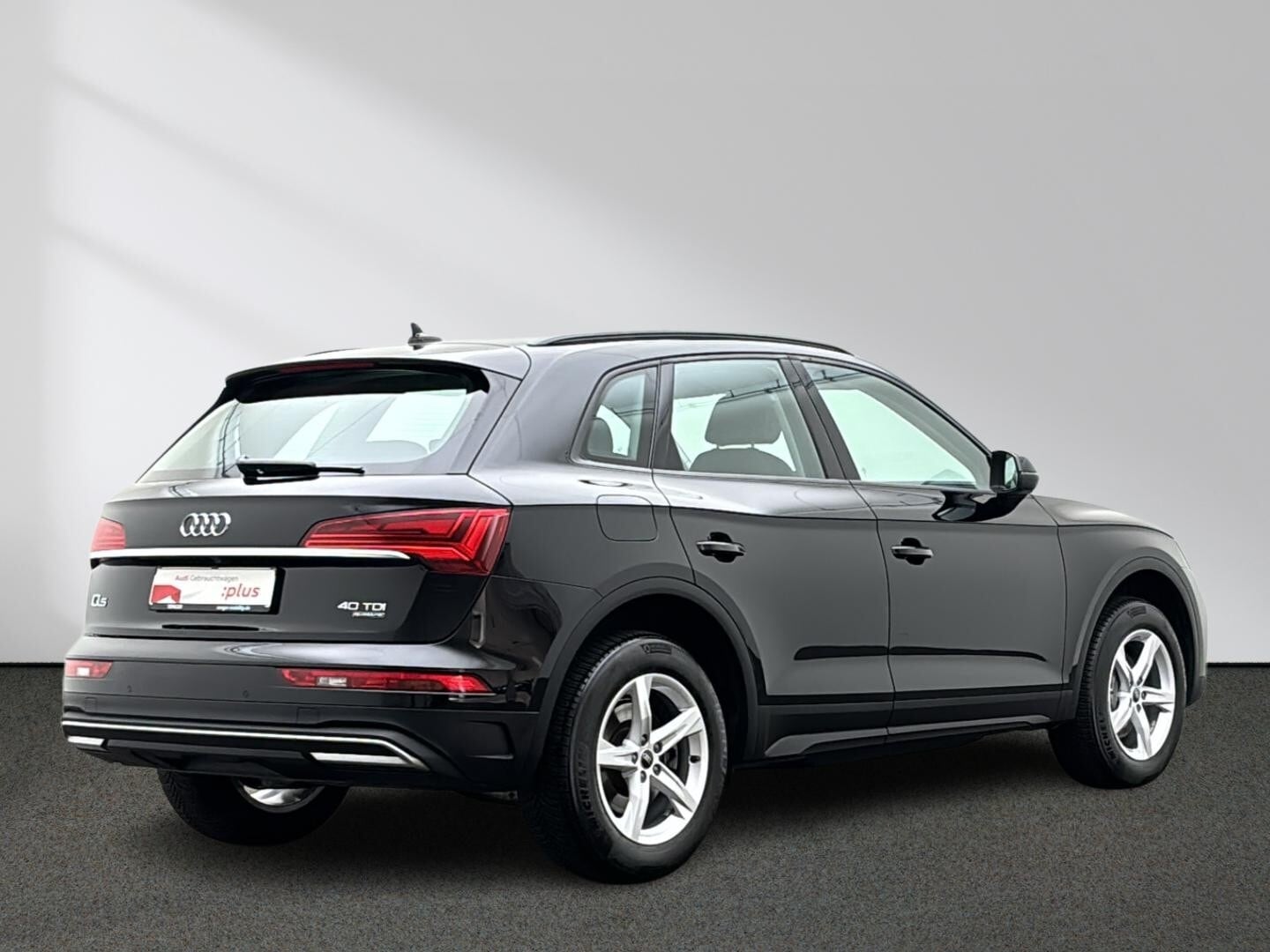 Bild über Audi Q5 40 TDI quattro S tronic - für weitere Informationen kontaktieren Sie den Audi Partner