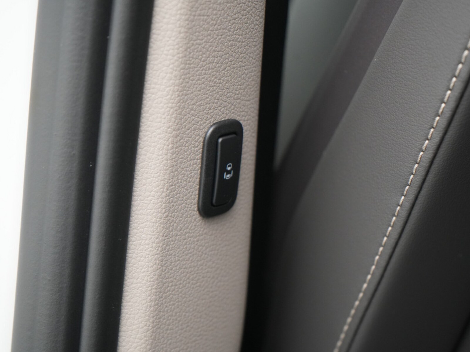 Volkswagen Multivan Langversion – Bild 12