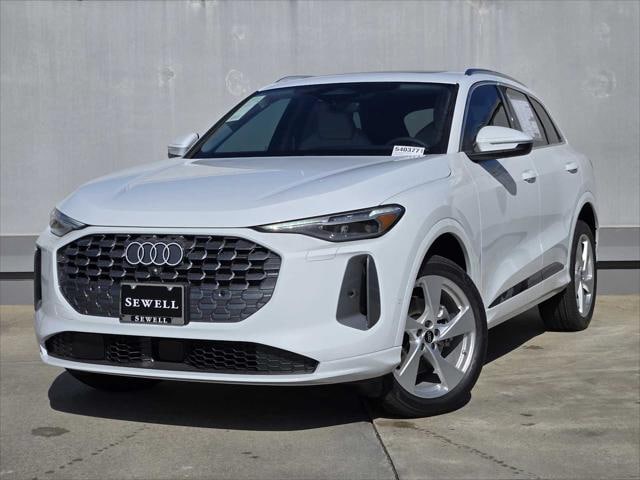 2025 Audi New Q5 Premium Plus's photo