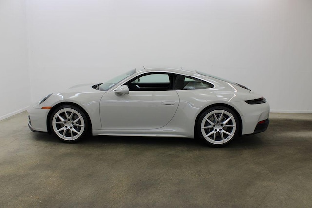 2025 Porsche