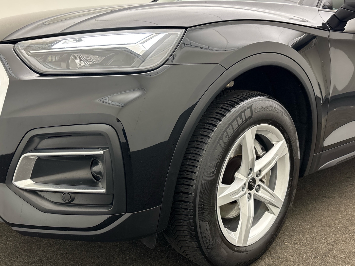 Bild über Audi Q5 40 TDI quattro S tronic - für weitere Informationen kontaktieren Sie den Audi Partner