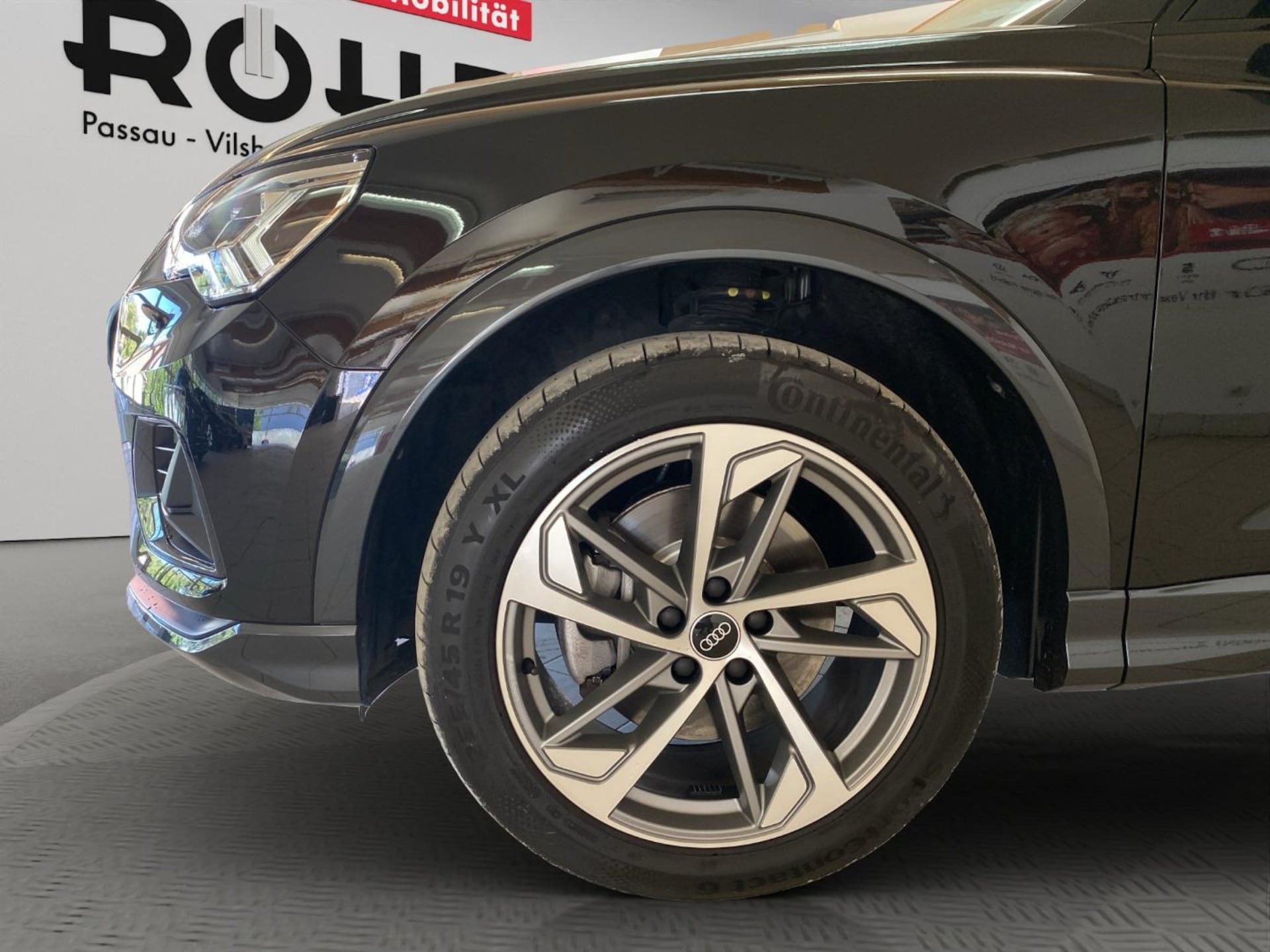 Audi Q3 SUV advanced