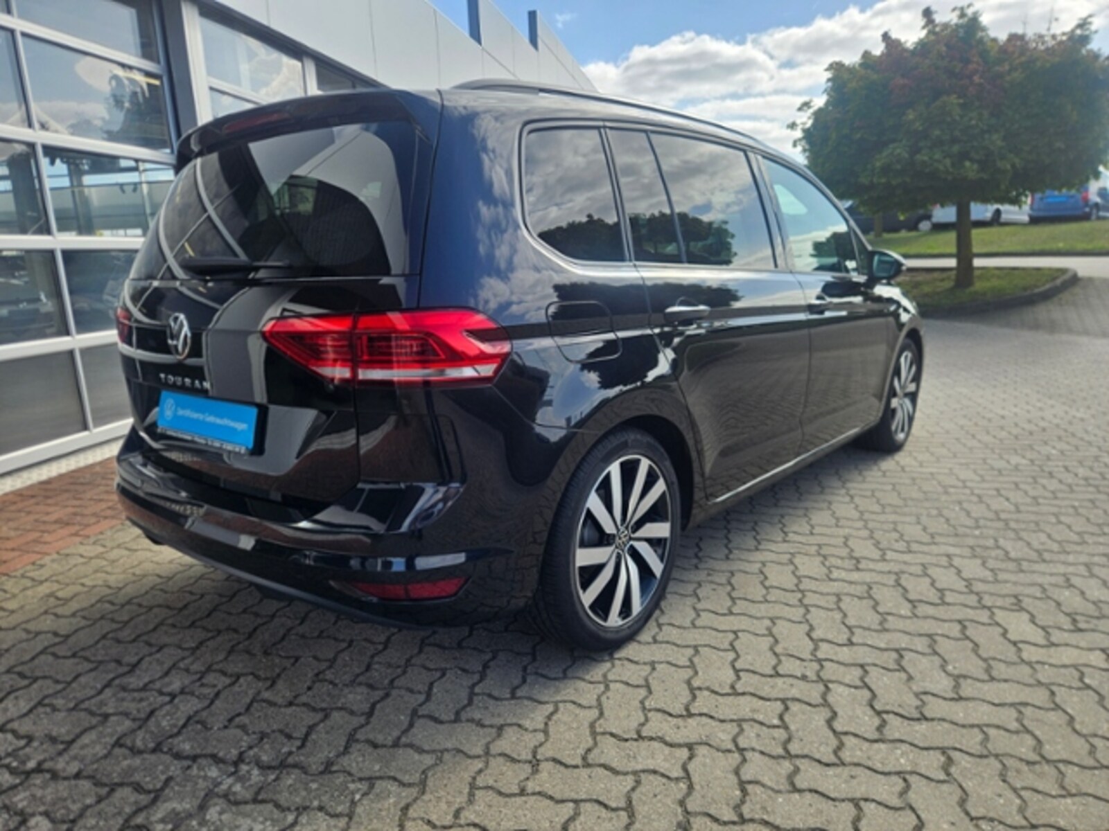 Volkswagen Touran – Bild 6