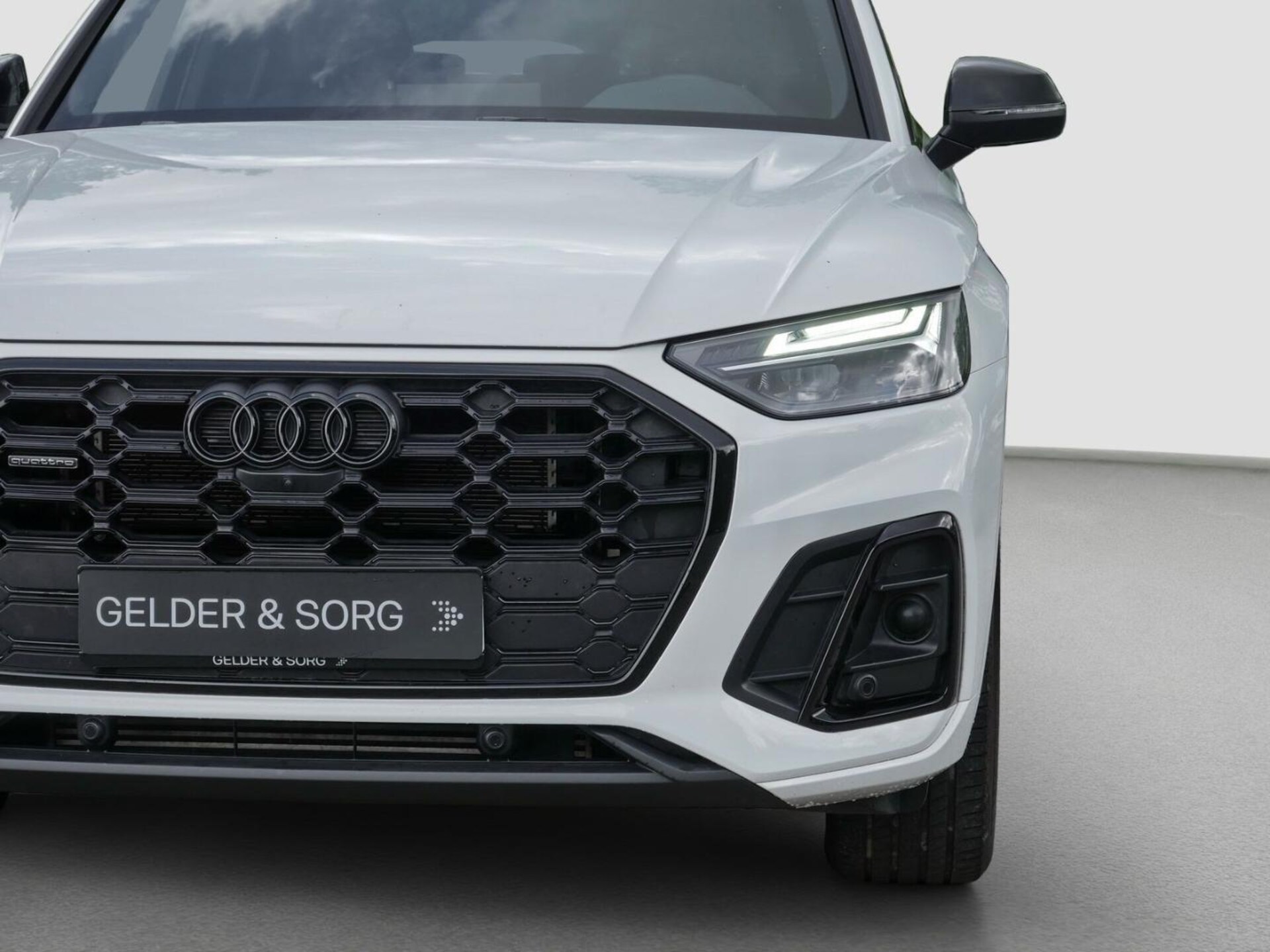 Audi Q5 TFSI e S line