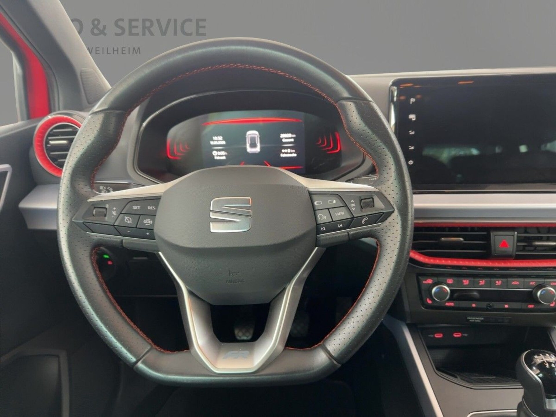 SEAT Arona FR