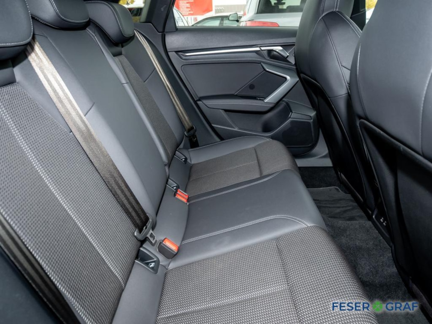 Bild über Audi A3 Sportback S line 35 TFSI S tronic - für weitere Informationen kontaktieren Sie den Audi Partner
