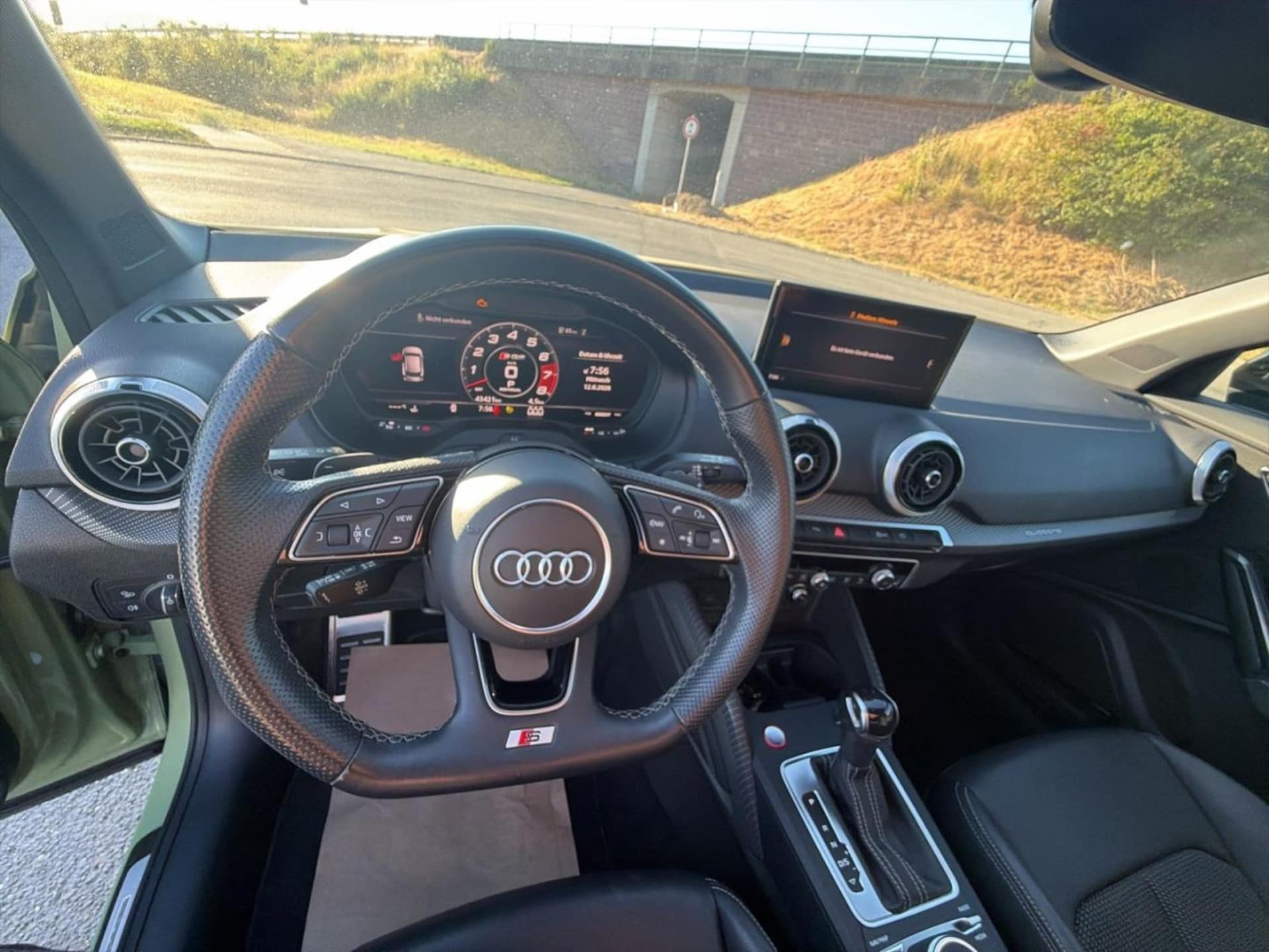 Audi SQ2