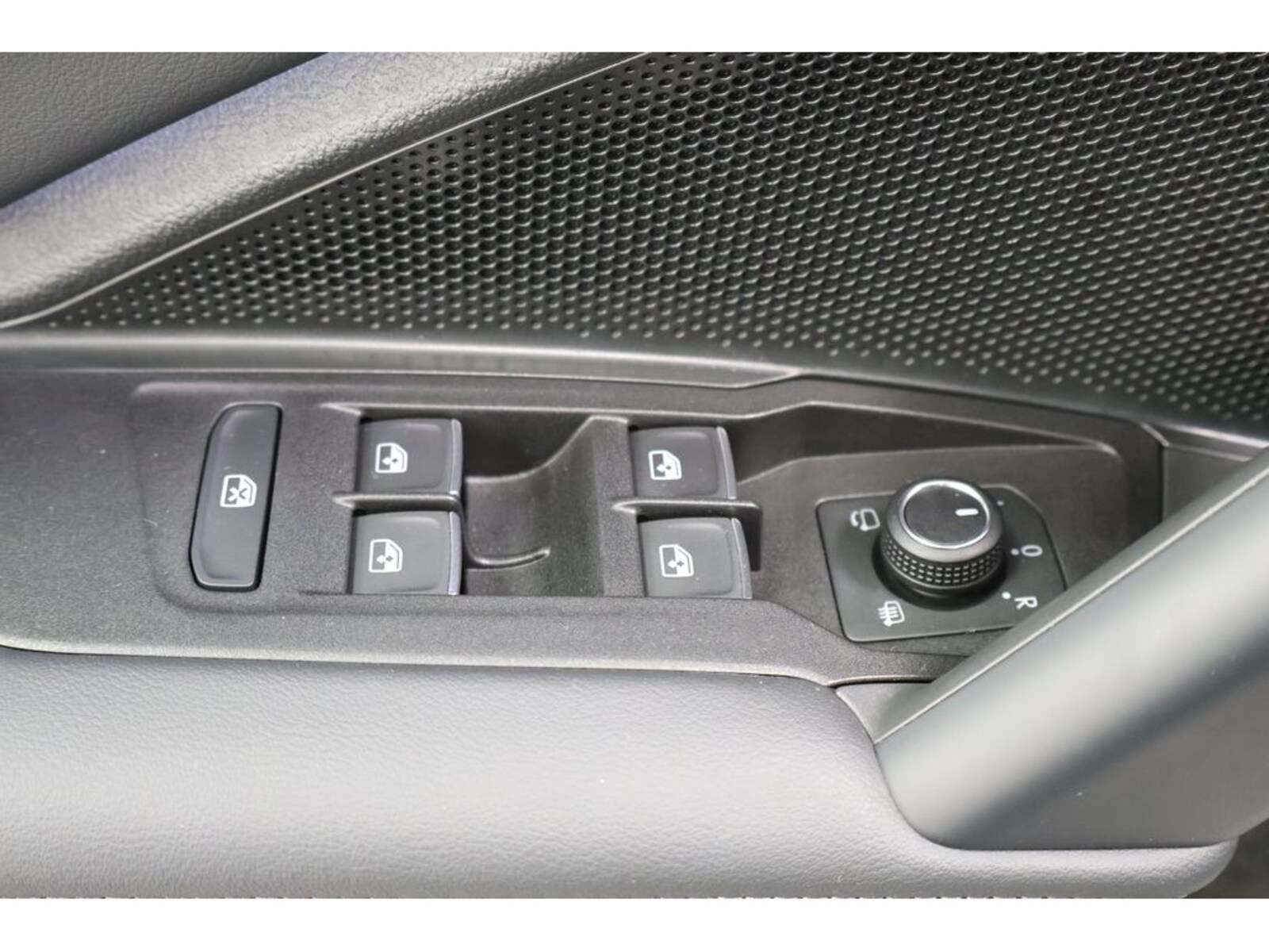 Volkswagen Tiguan – Bild 21