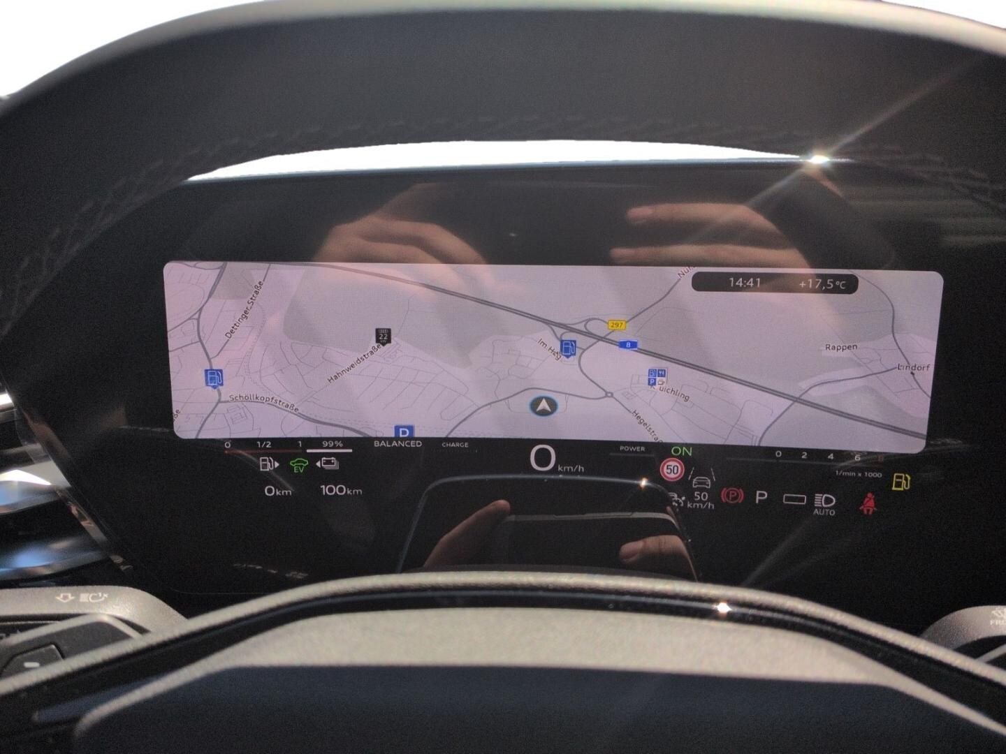 Bild über Audi A5 Avant e-hybrid edition one e-hybrid quattro 220 kW S tronic - für weitere Informationen kontaktieren Sie den Audi Partner