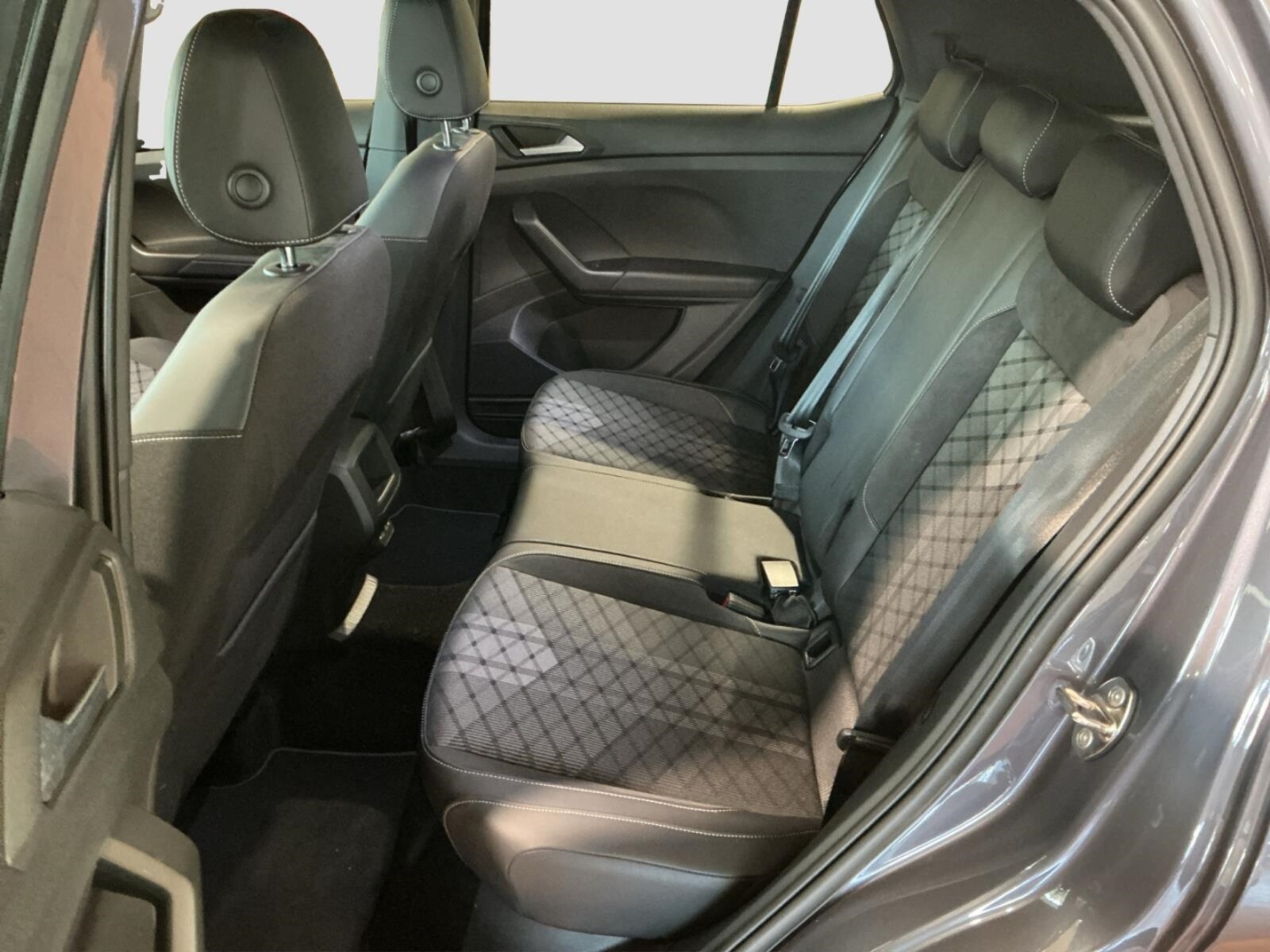 Volkswagen T-Cross – Bild 11