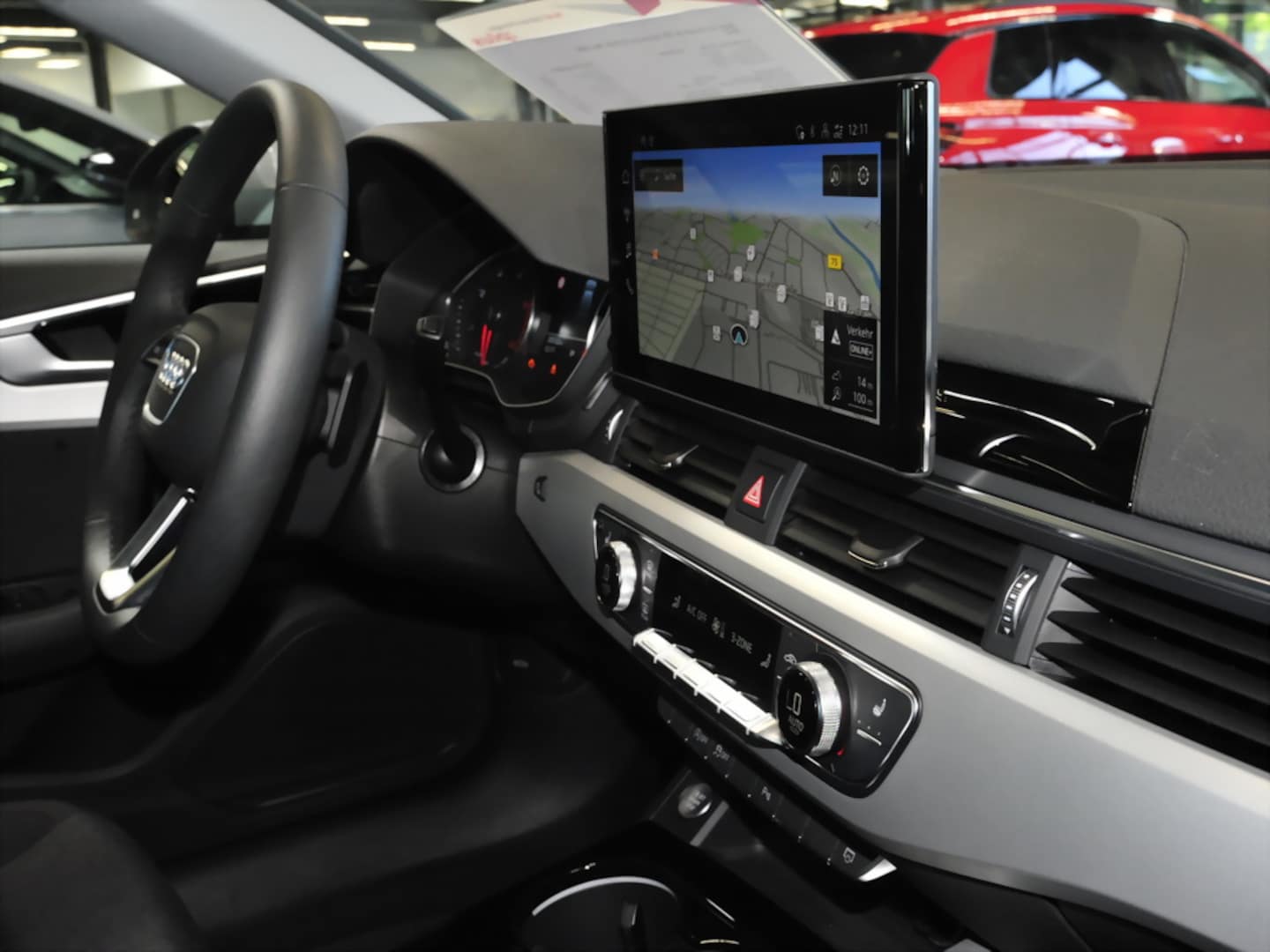 Bild über Audi A4 Avant advanced 30 TDI S tronic - für weitere Informationen kontaktieren Sie den Audi Partner