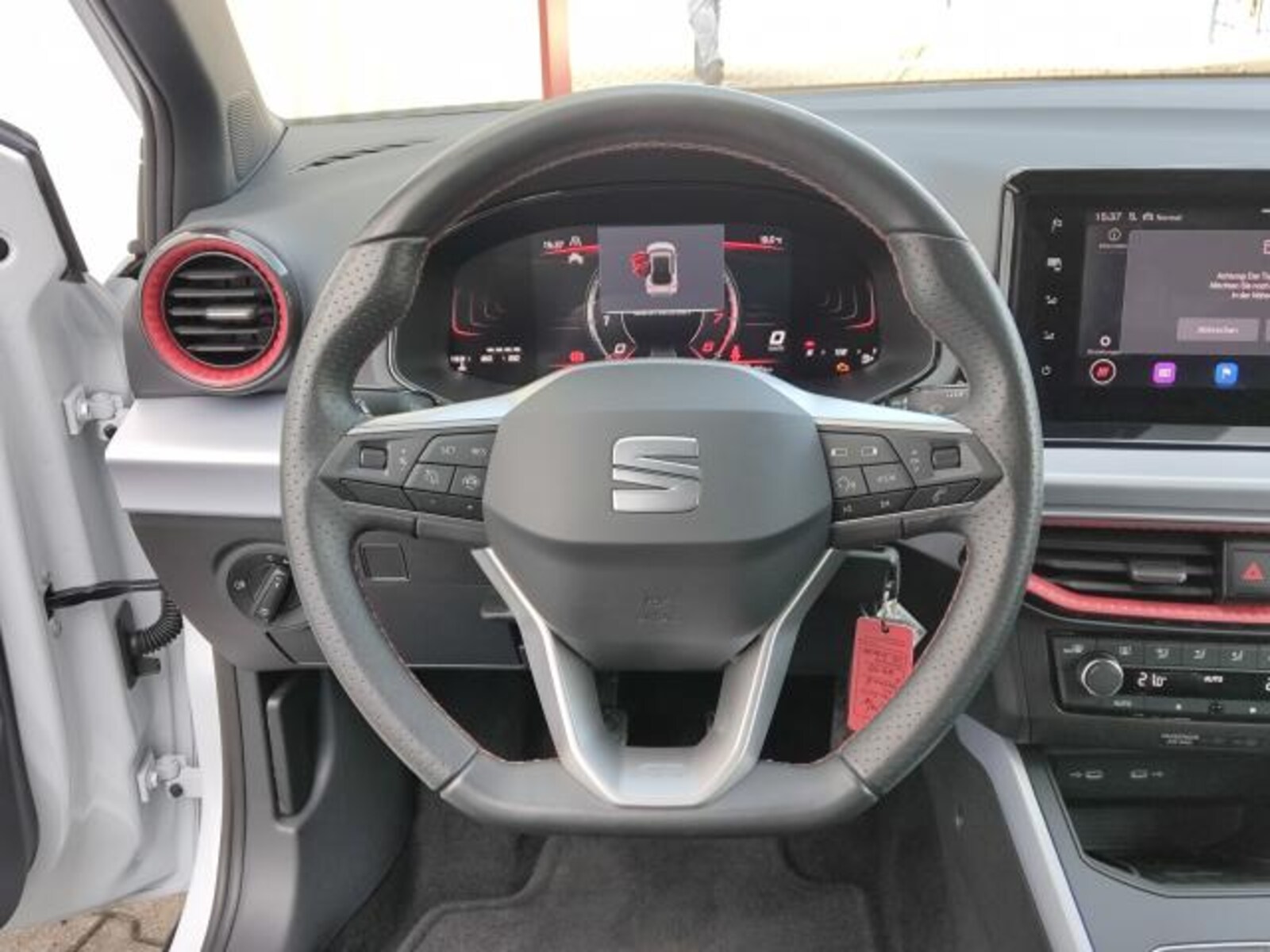 SEAT Arona – Bild 12
