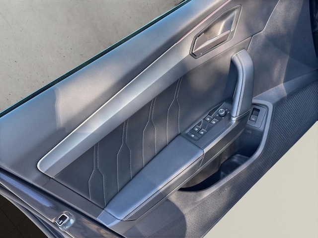 Bild des Autos 11