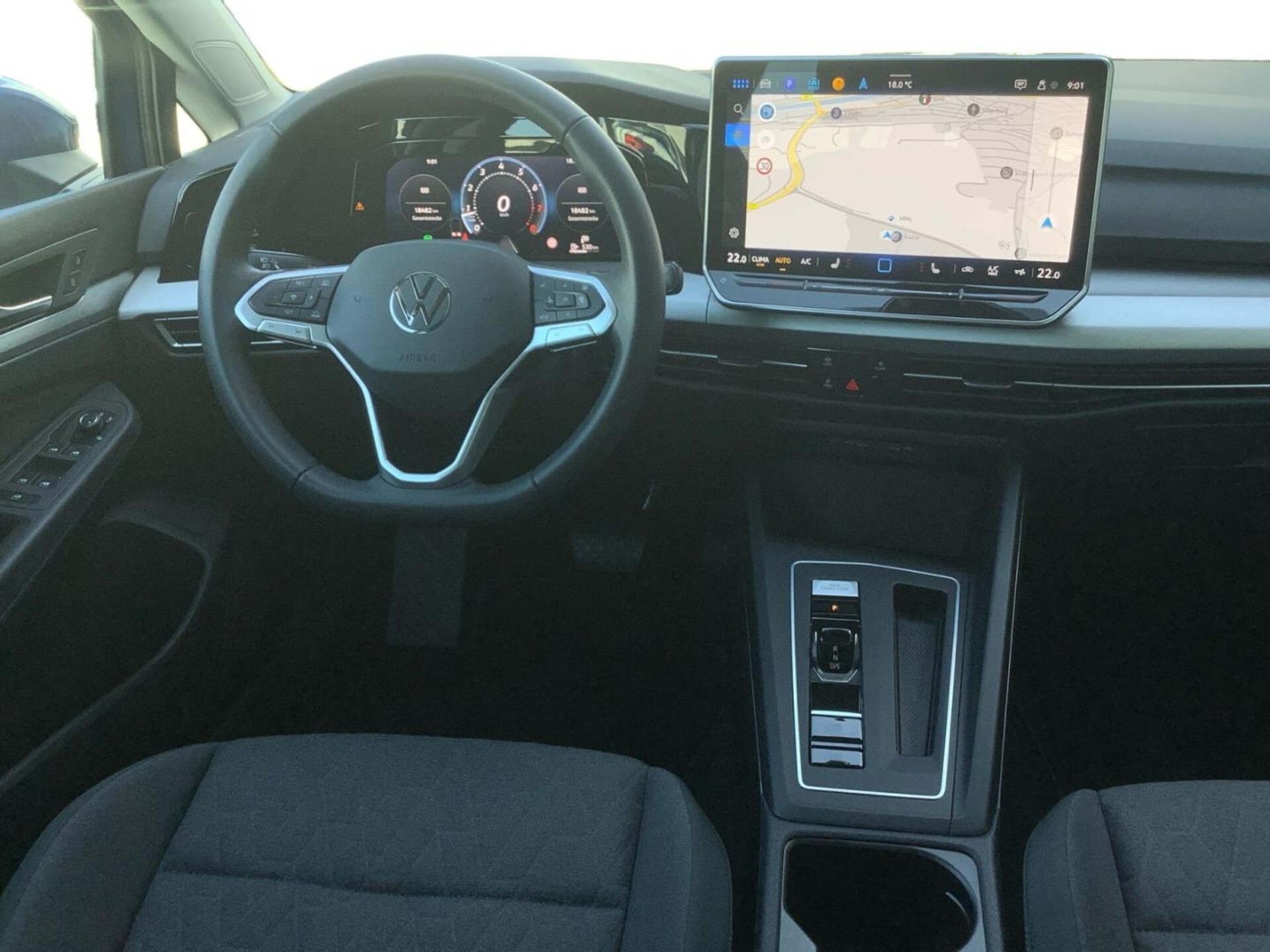 Volkswagen Golf Variant Life