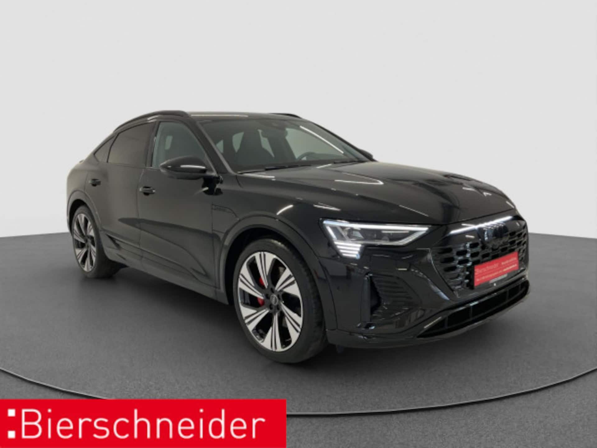 Audi Q8 Sportback e-tron S line