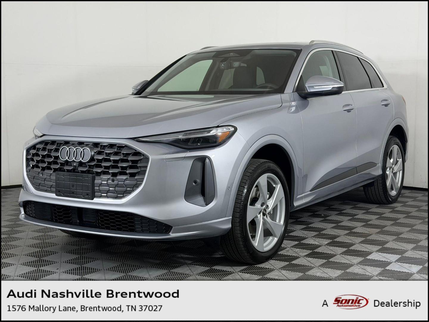 2026 Audi Q5 Premium Plus quattro's photo