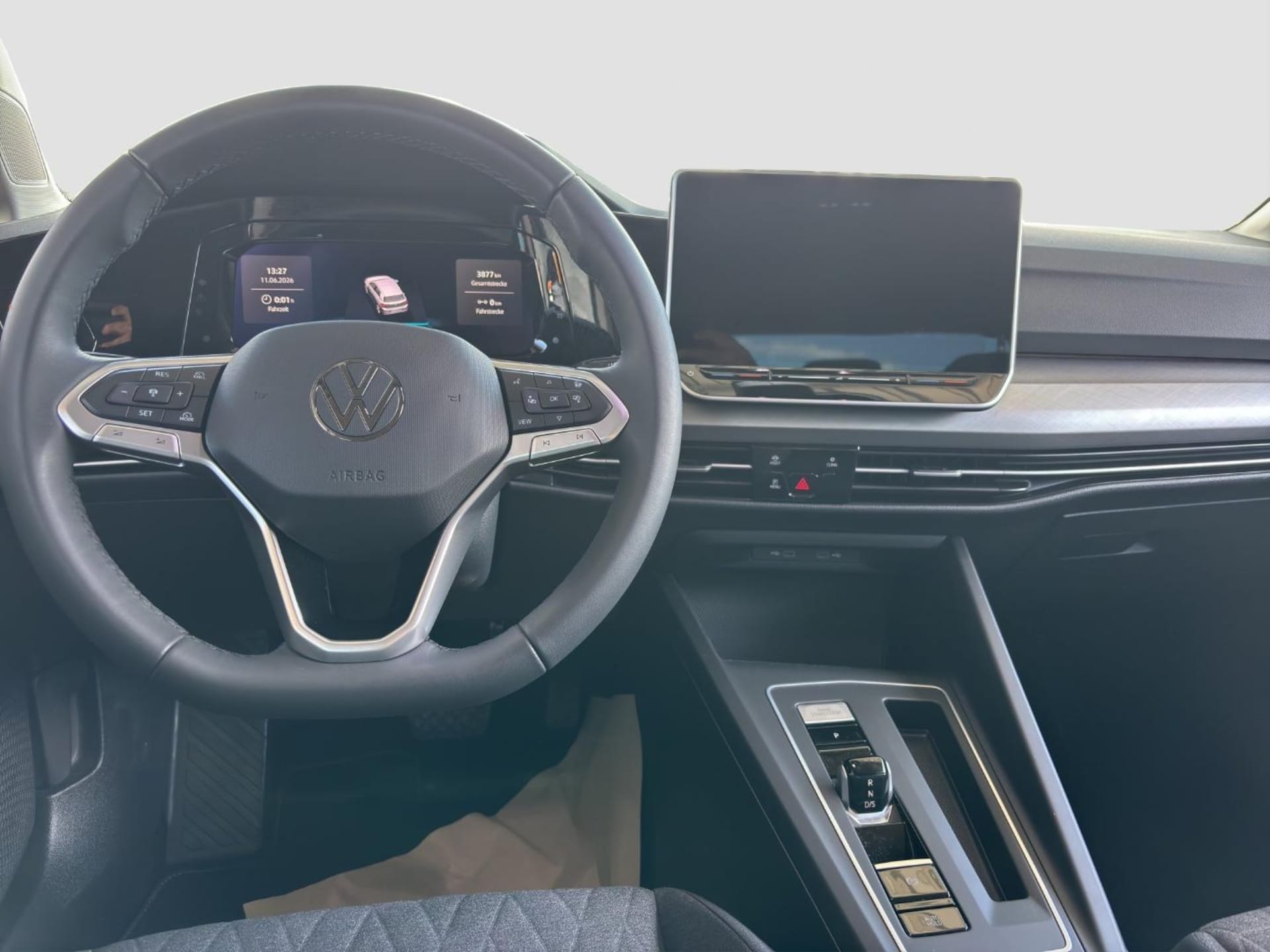 Volkswagen Golf Life
