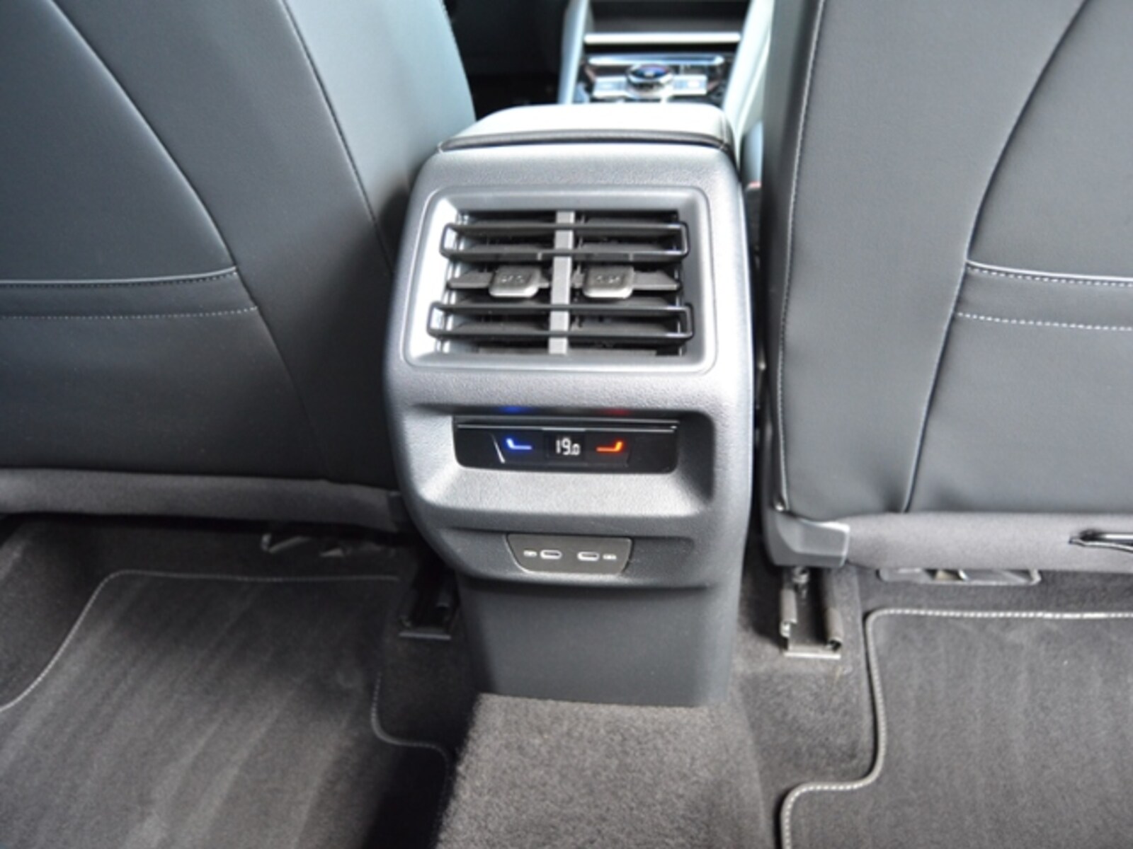 Volkswagen Tiguan – Bild 20