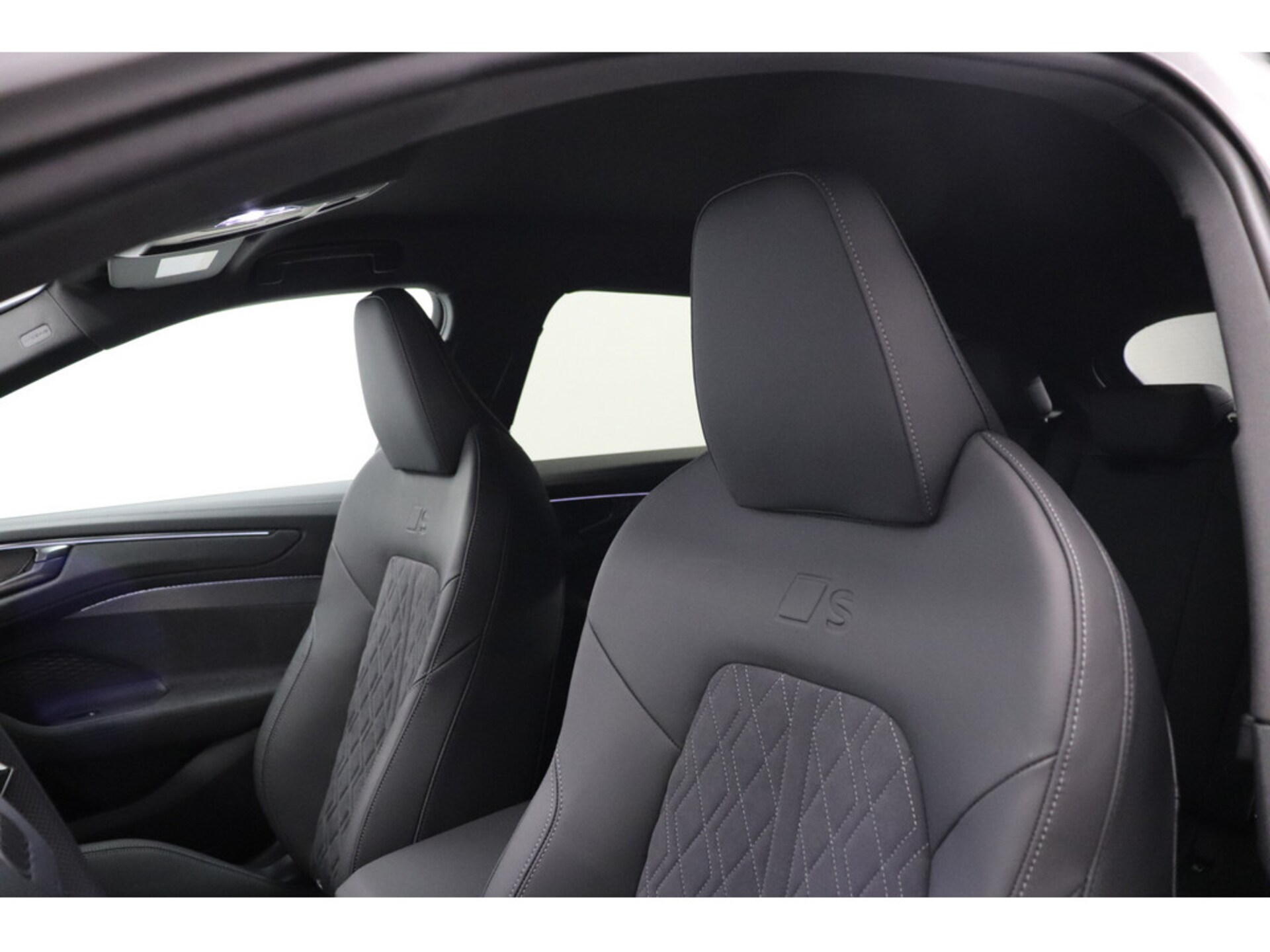 Audi A6 Avant edition one