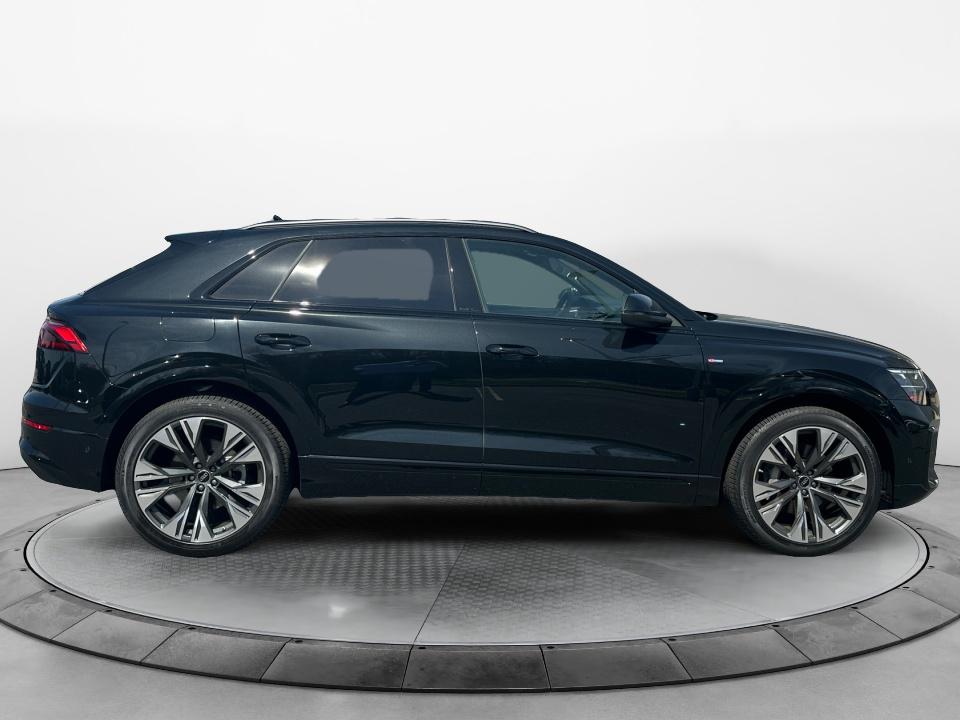 2026 Audi Q8 Premium Plus - Photo 8