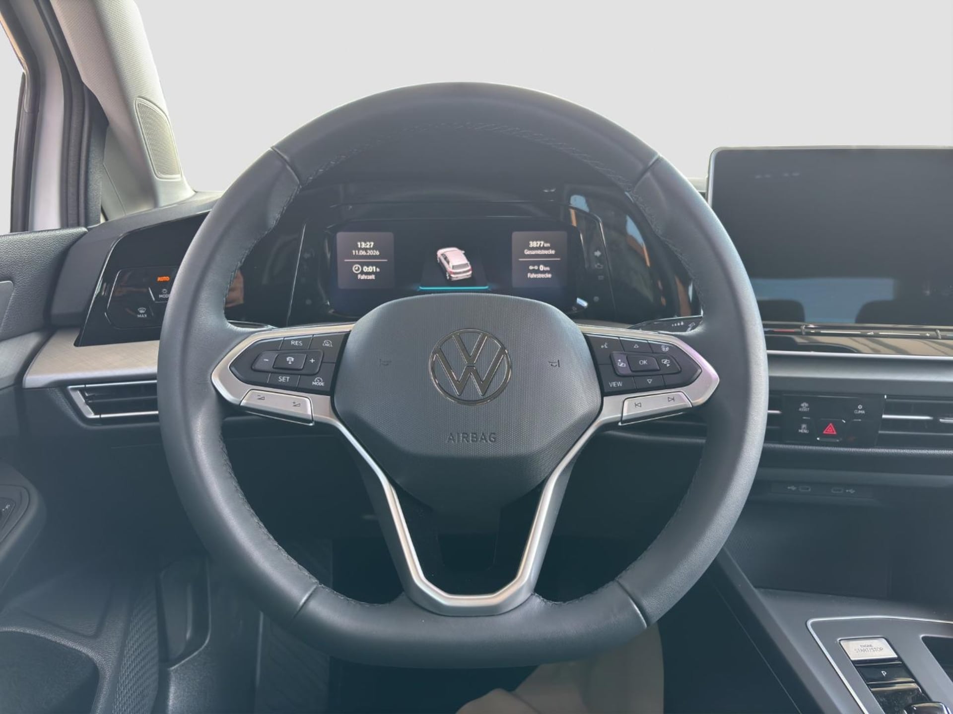 Volkswagen Golf Life
