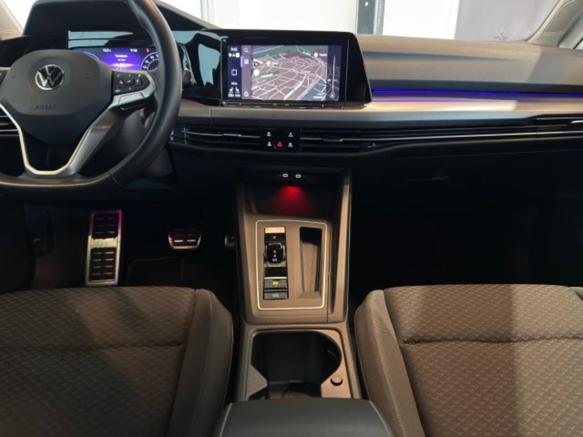Volkswagen Golf Active