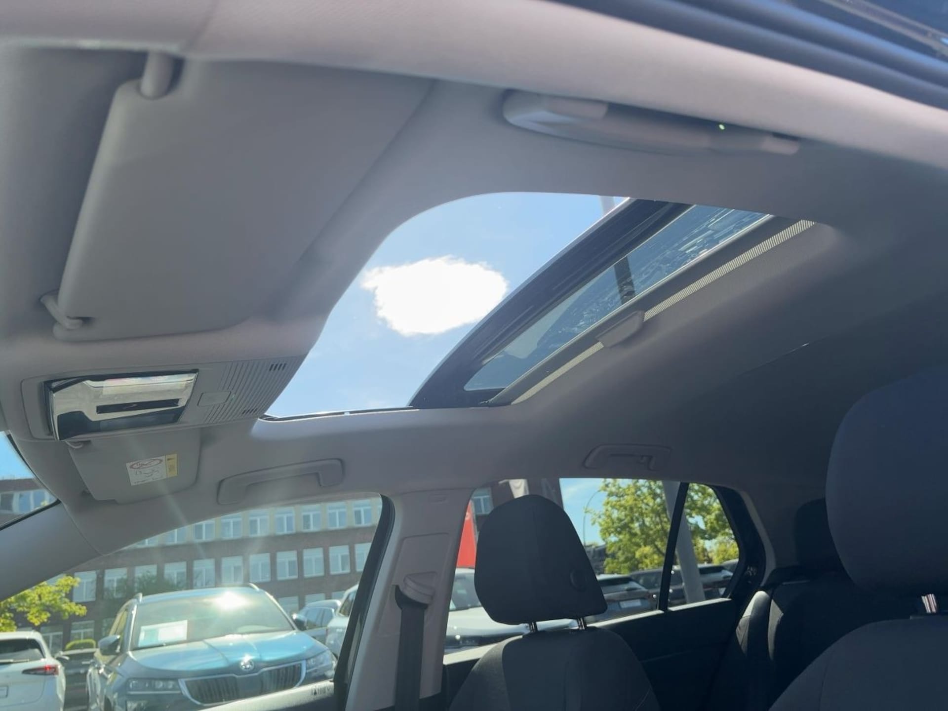 Volkswagen Golf Active