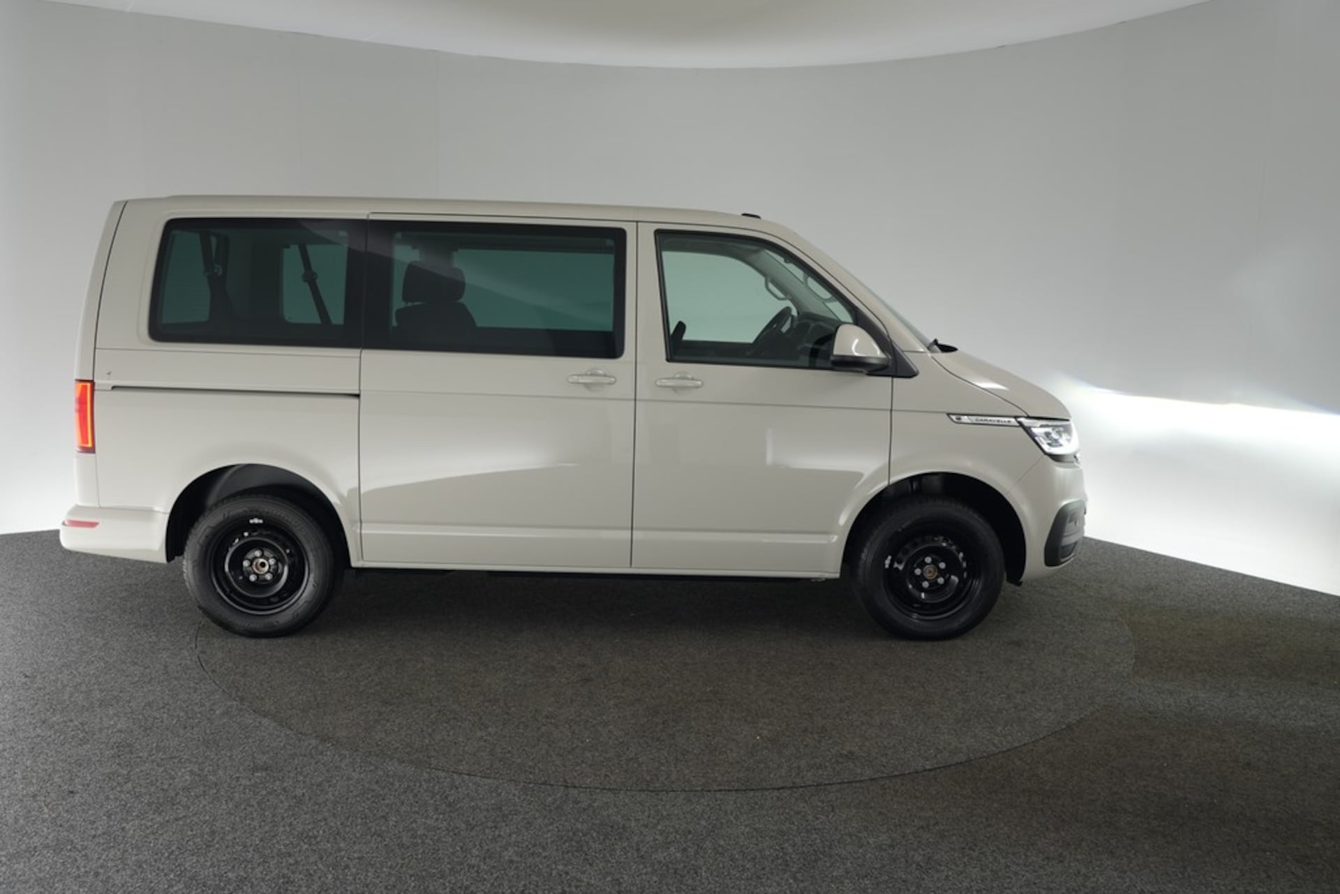 Volkswagen T6.1 Caravelle kurzer Radstand Trendline