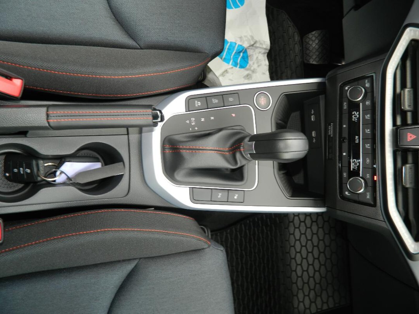 SEAT Arona – Bild 18