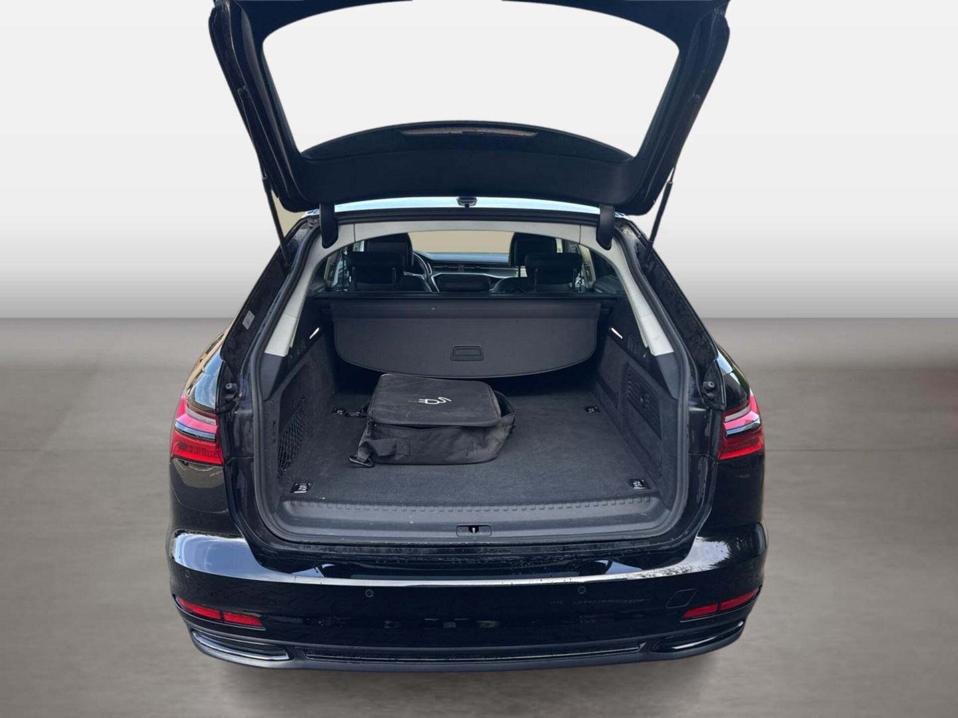 Audi A6 Avant TFSI e Design