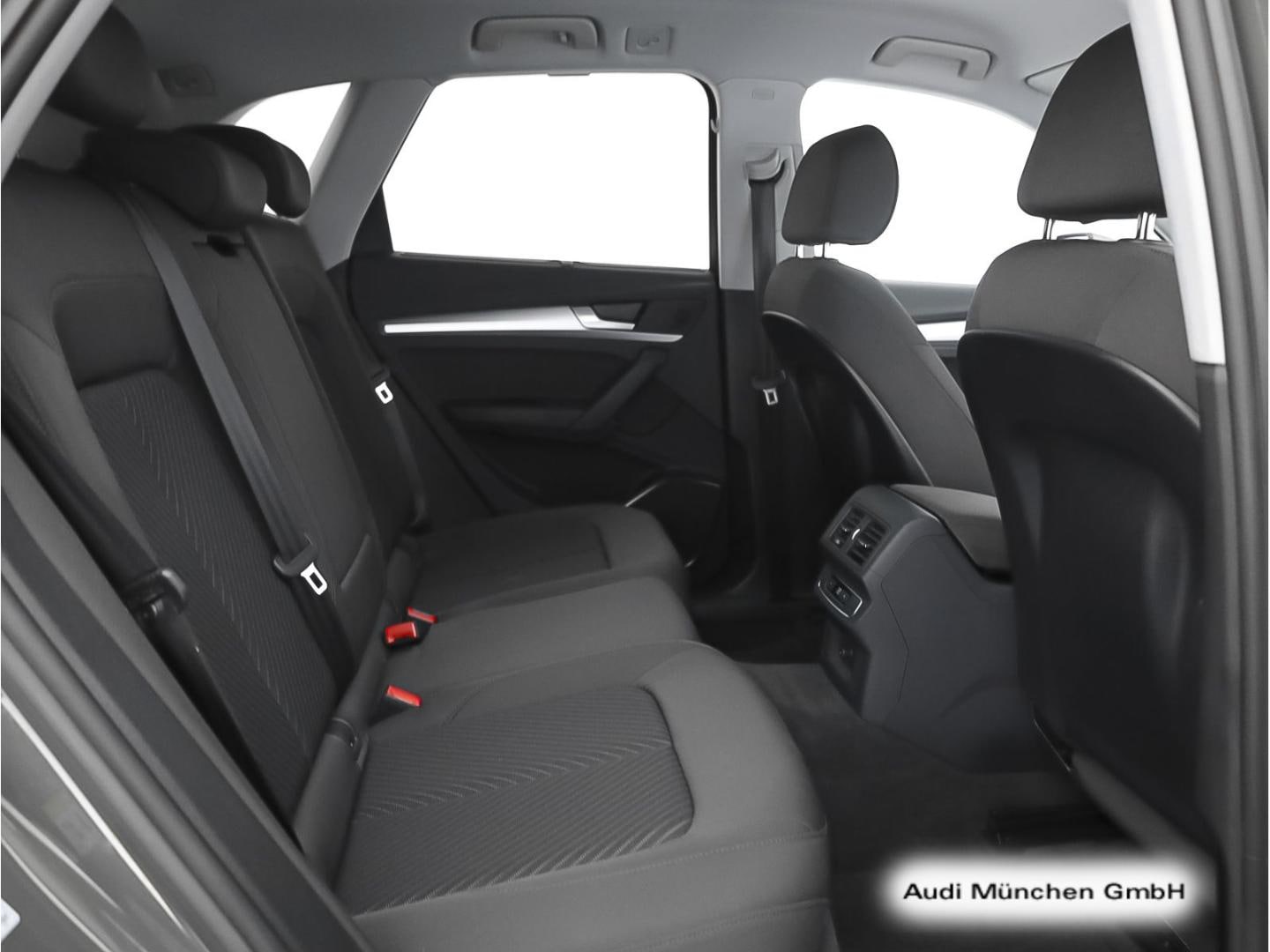 Bild über Audi Q5 40 TFSI quattro S tronic - für weitere Informationen kontaktieren Sie den Audi Partner