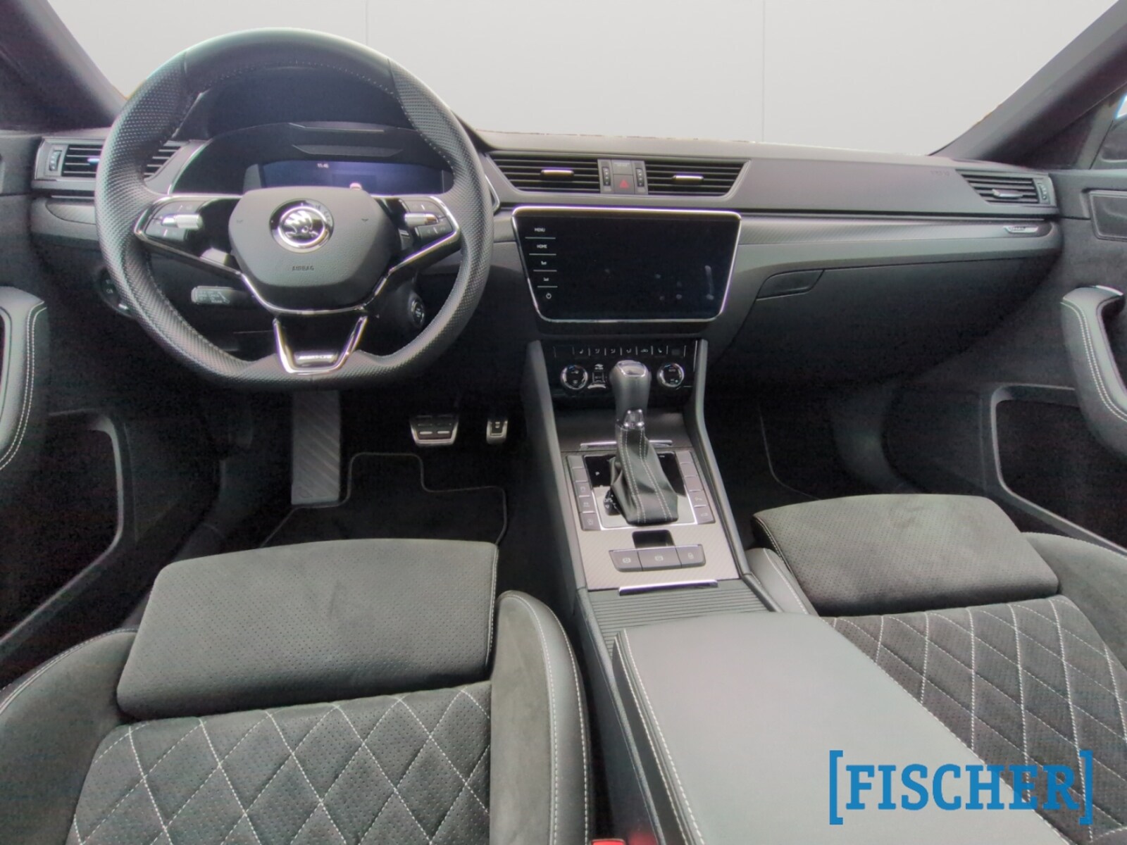 Škoda Superb Combi – Bild 9