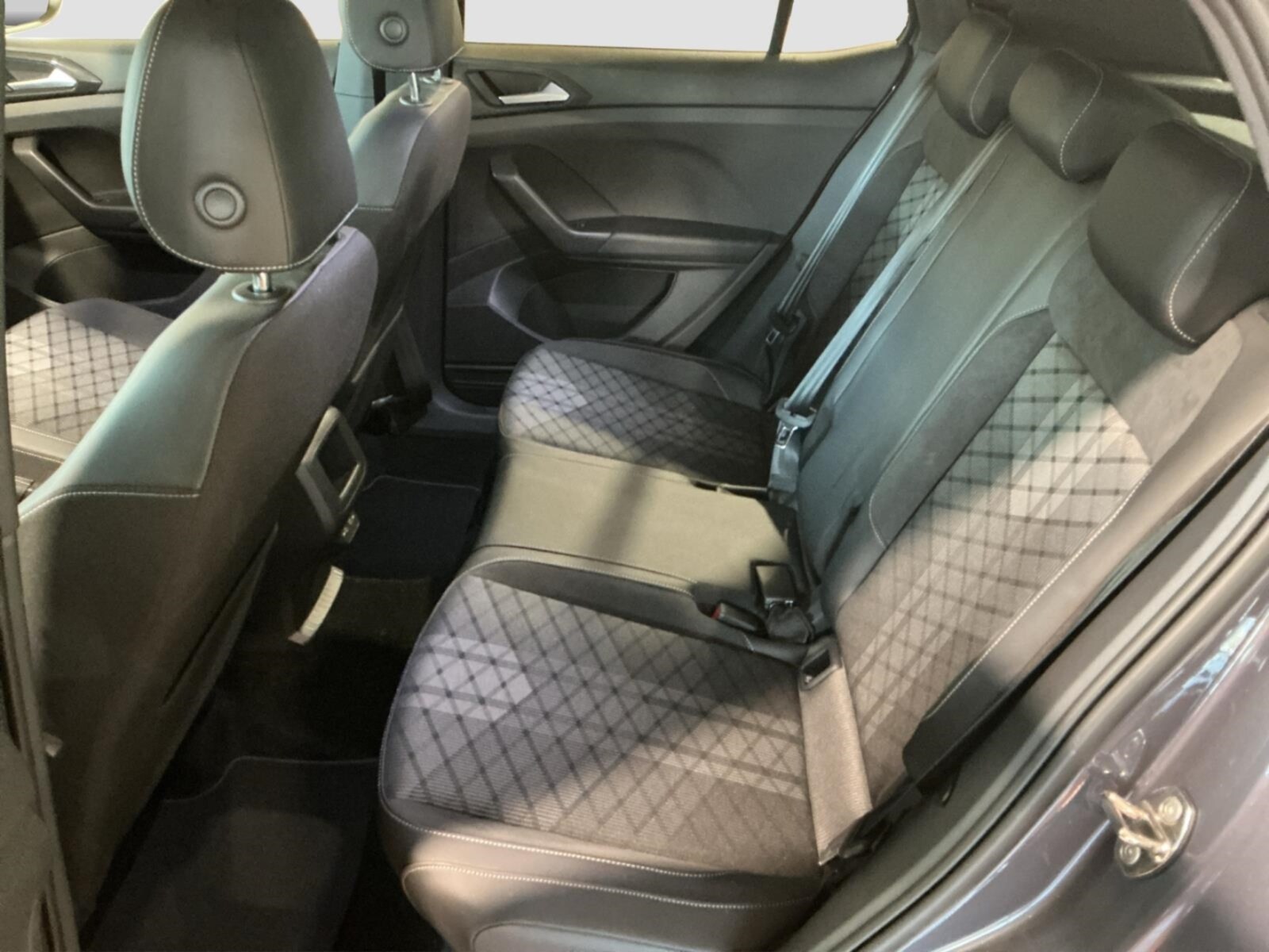 Volkswagen T-Cross – Bild 11