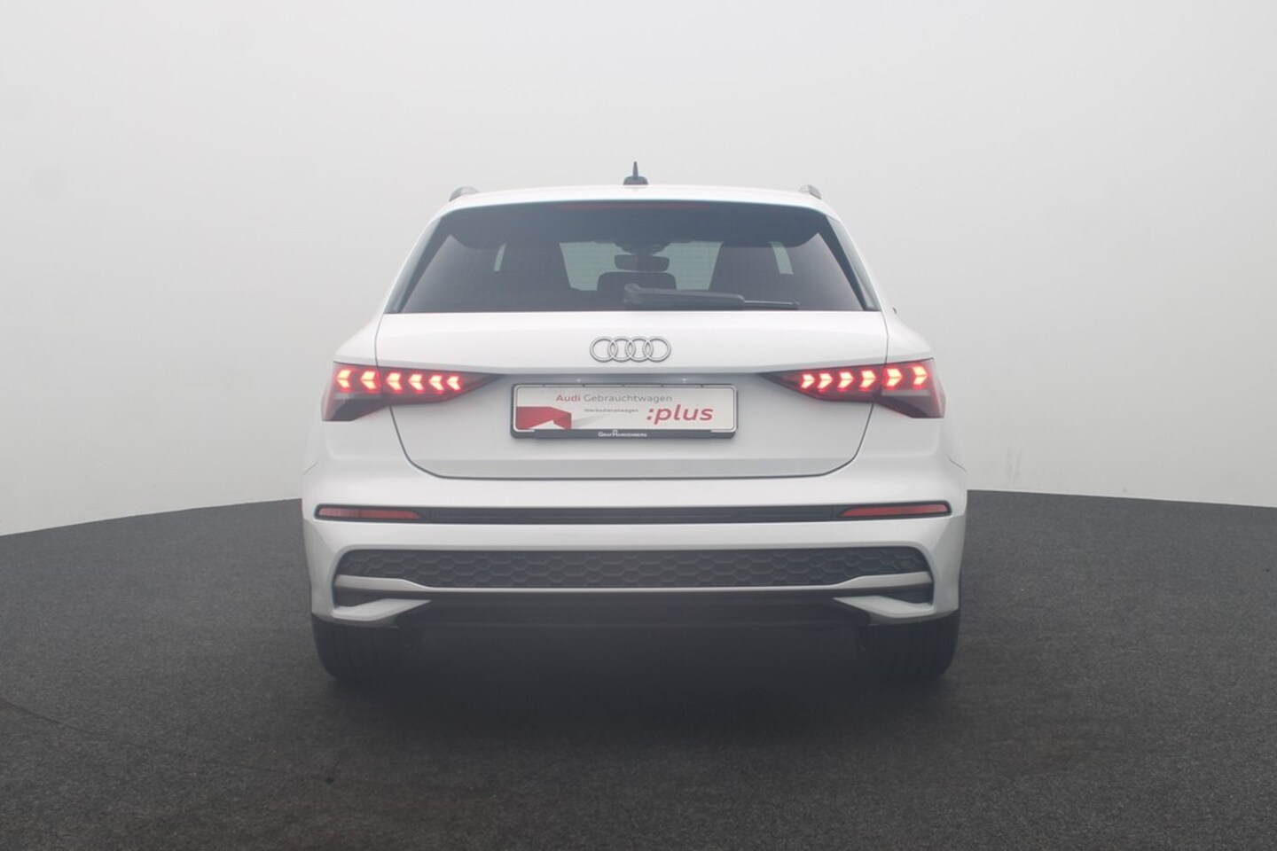 Bild über Audi A3 Sportback 35 TDI S tronic - für weitere Informationen kontaktieren Sie den Audi Partner