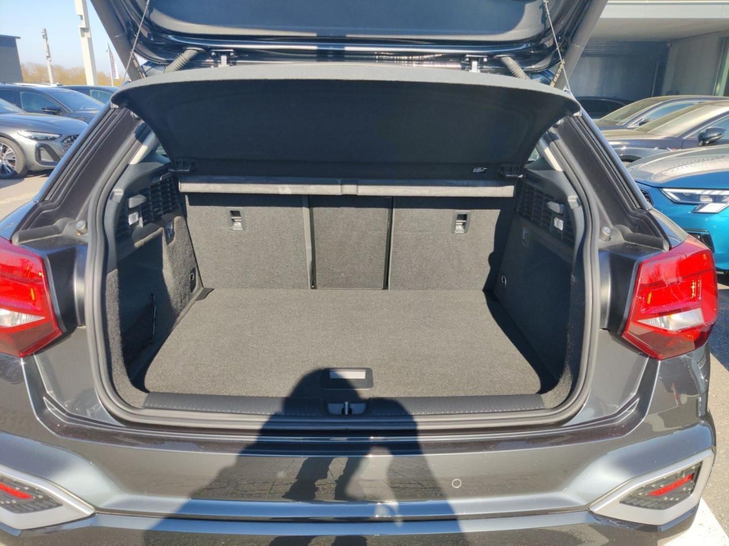 Bild über Audi Q2 advanced 35 TFSI S tronic - für weitere Informationen kontaktieren Sie den Audi Partner