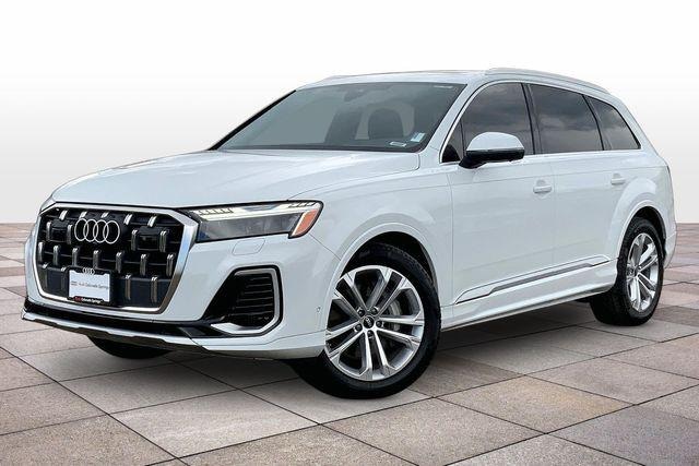 Photo of 2025 Audi Q7