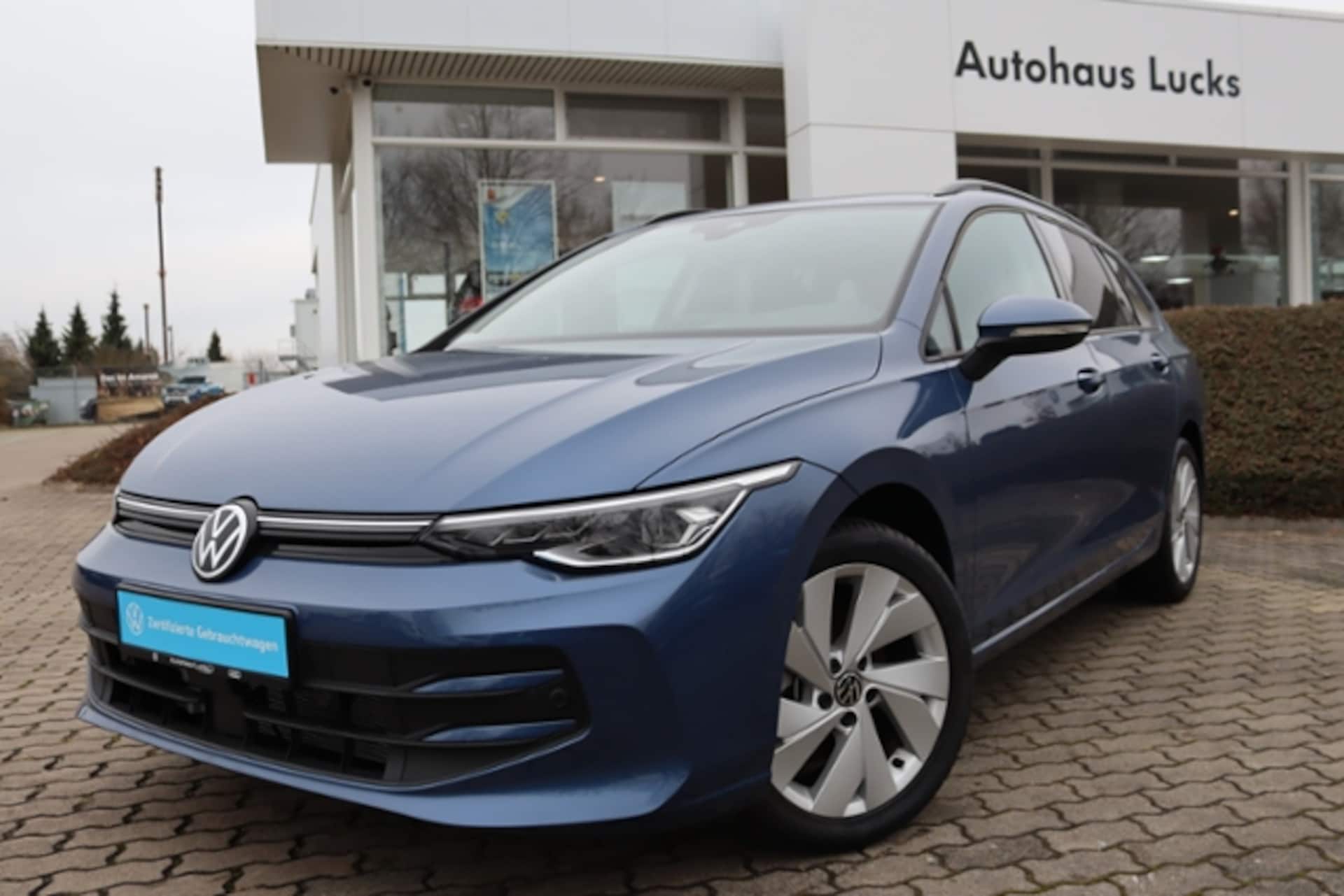 Volkswagen Golf Variant Life